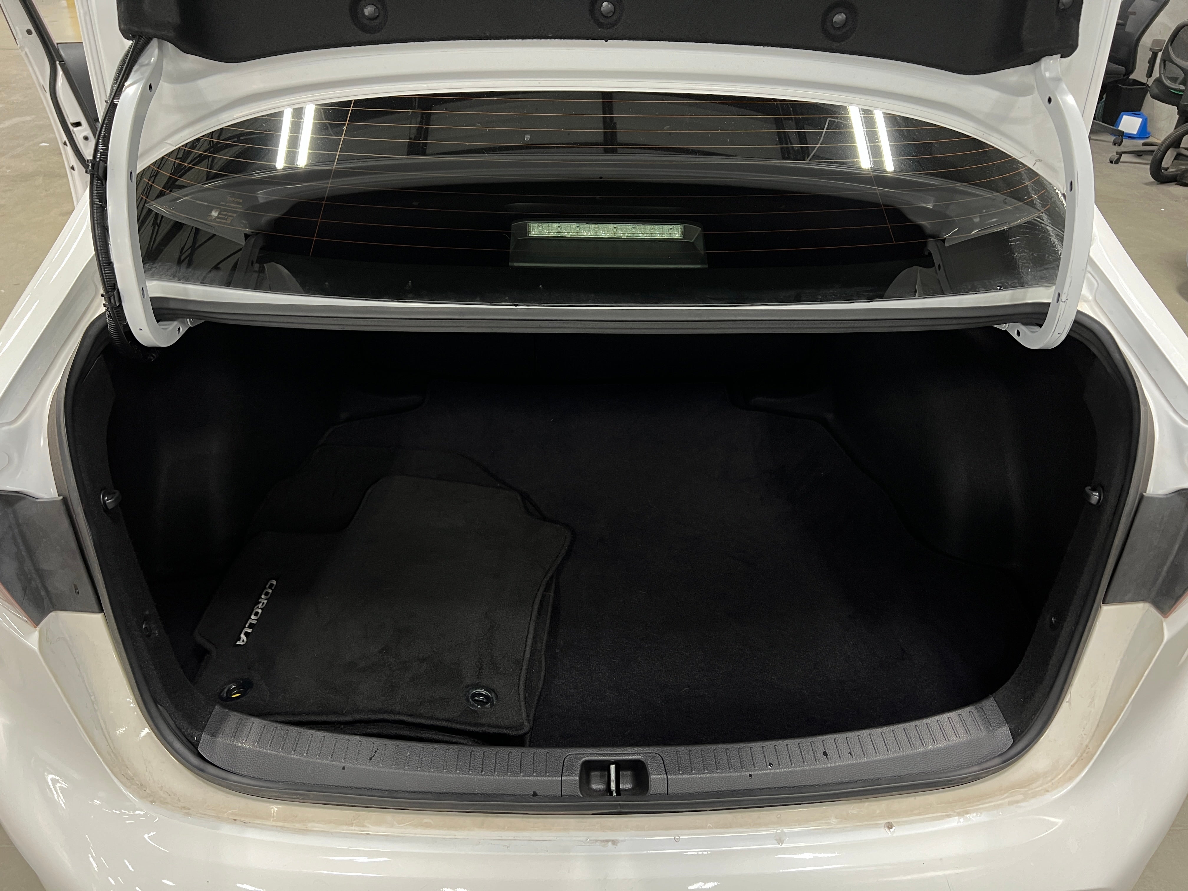 Thumbnail: 2022 Toyota Corolla - 7