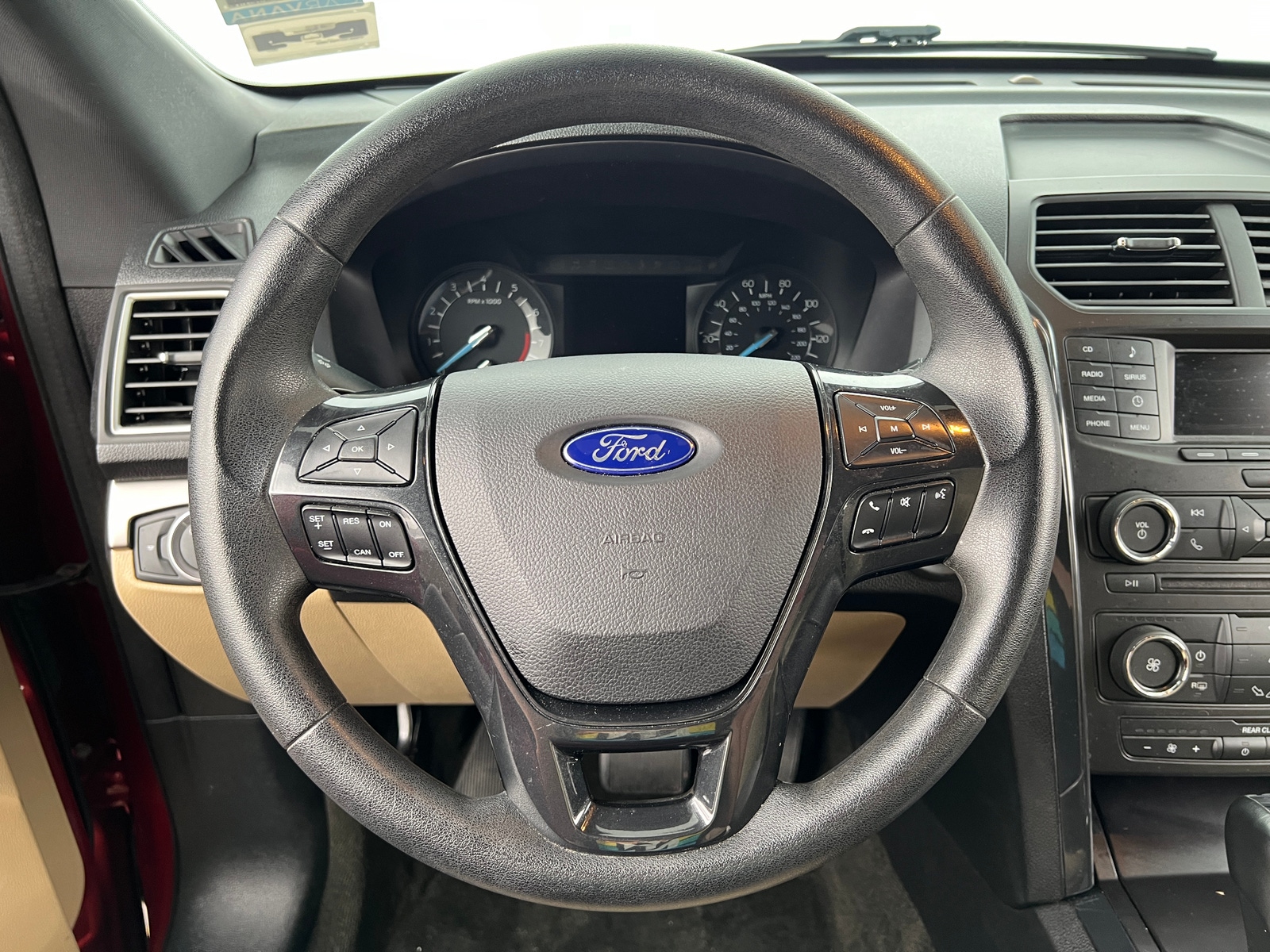 Thumbnail: 2017 Ford Explorer - 5