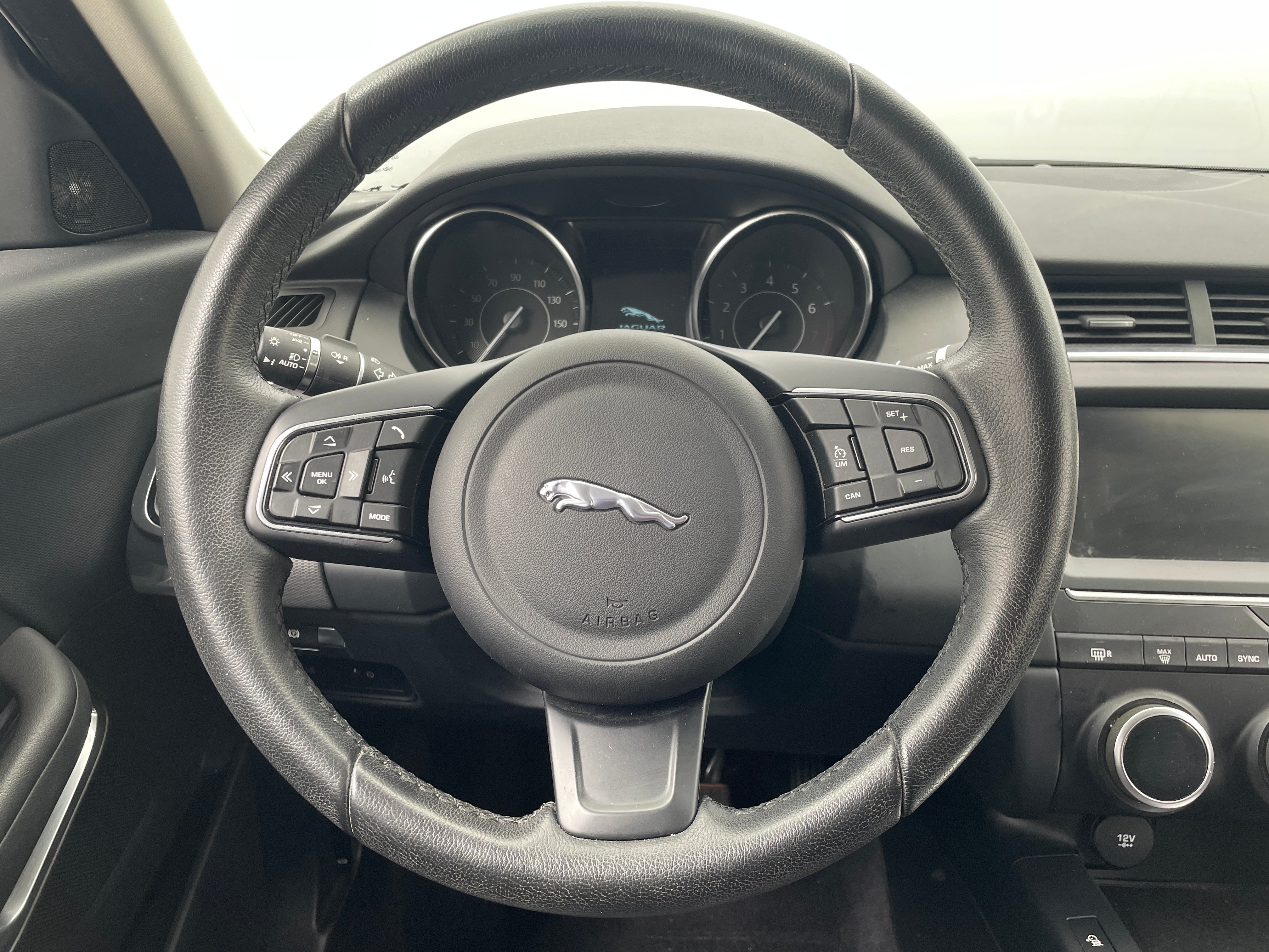 2019 Jaguar E-Pace  5