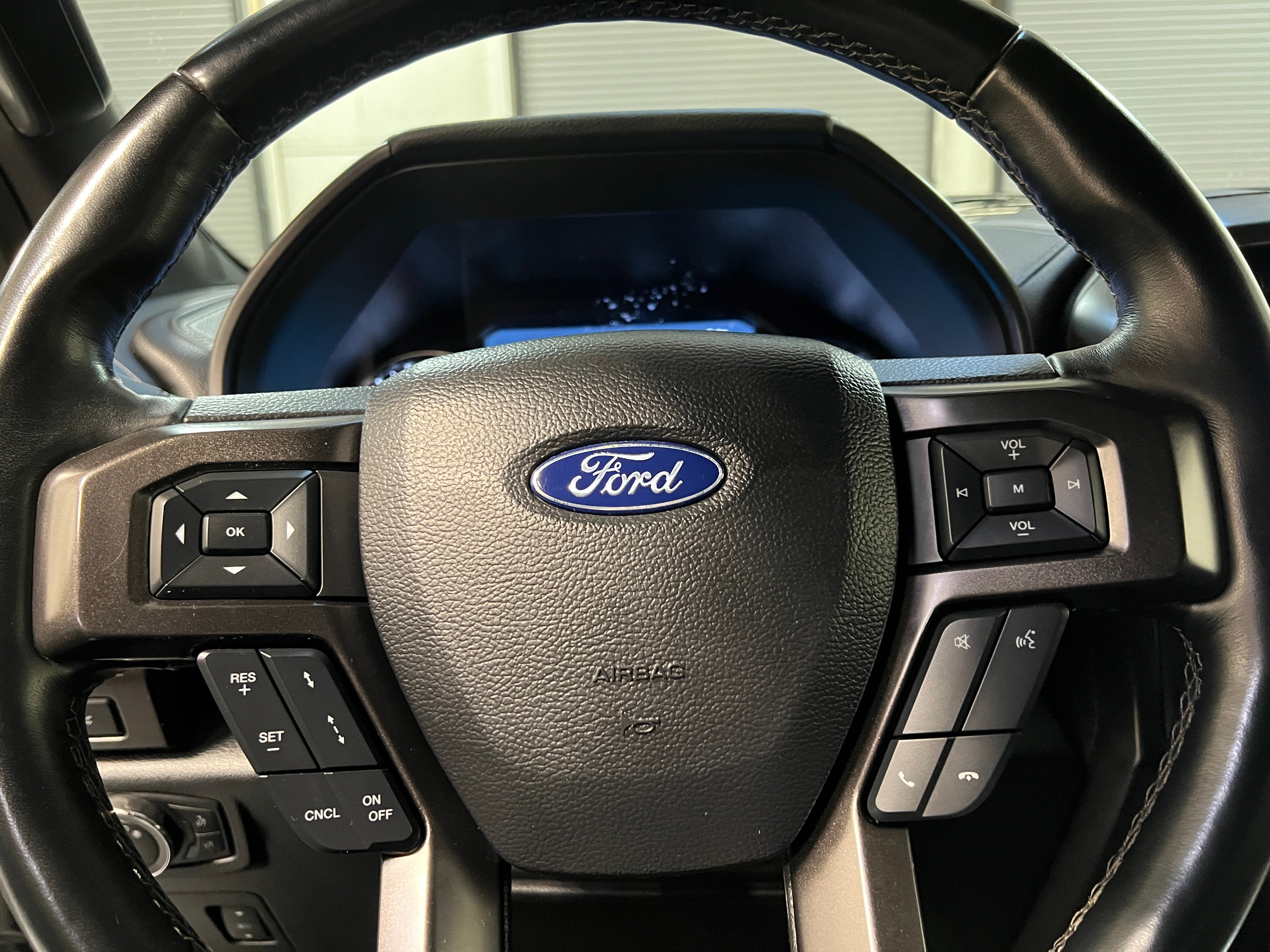 Thumbnail: 2021 Ford Expedition - 5