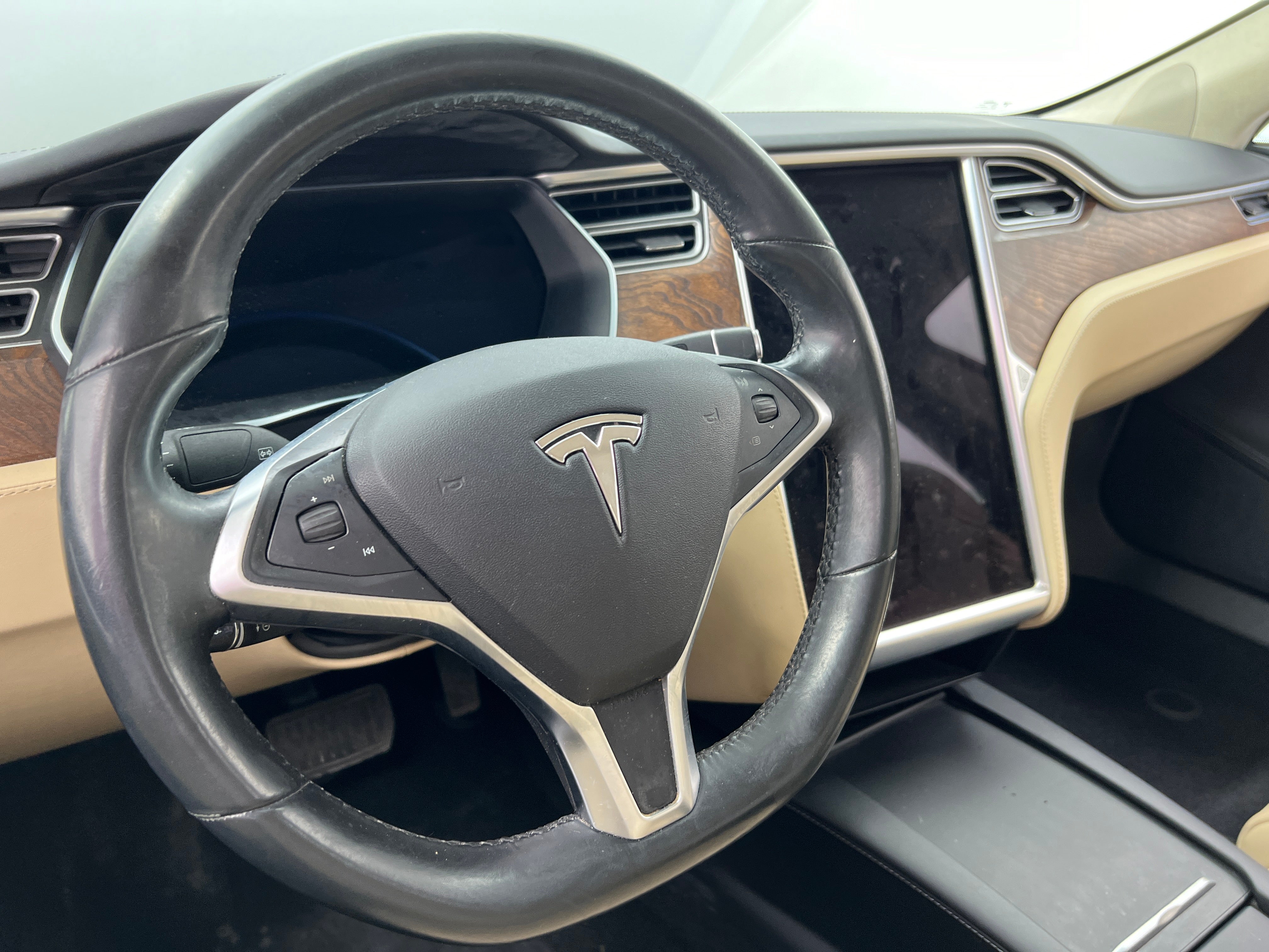 2017 Tesla Model S 60D 5