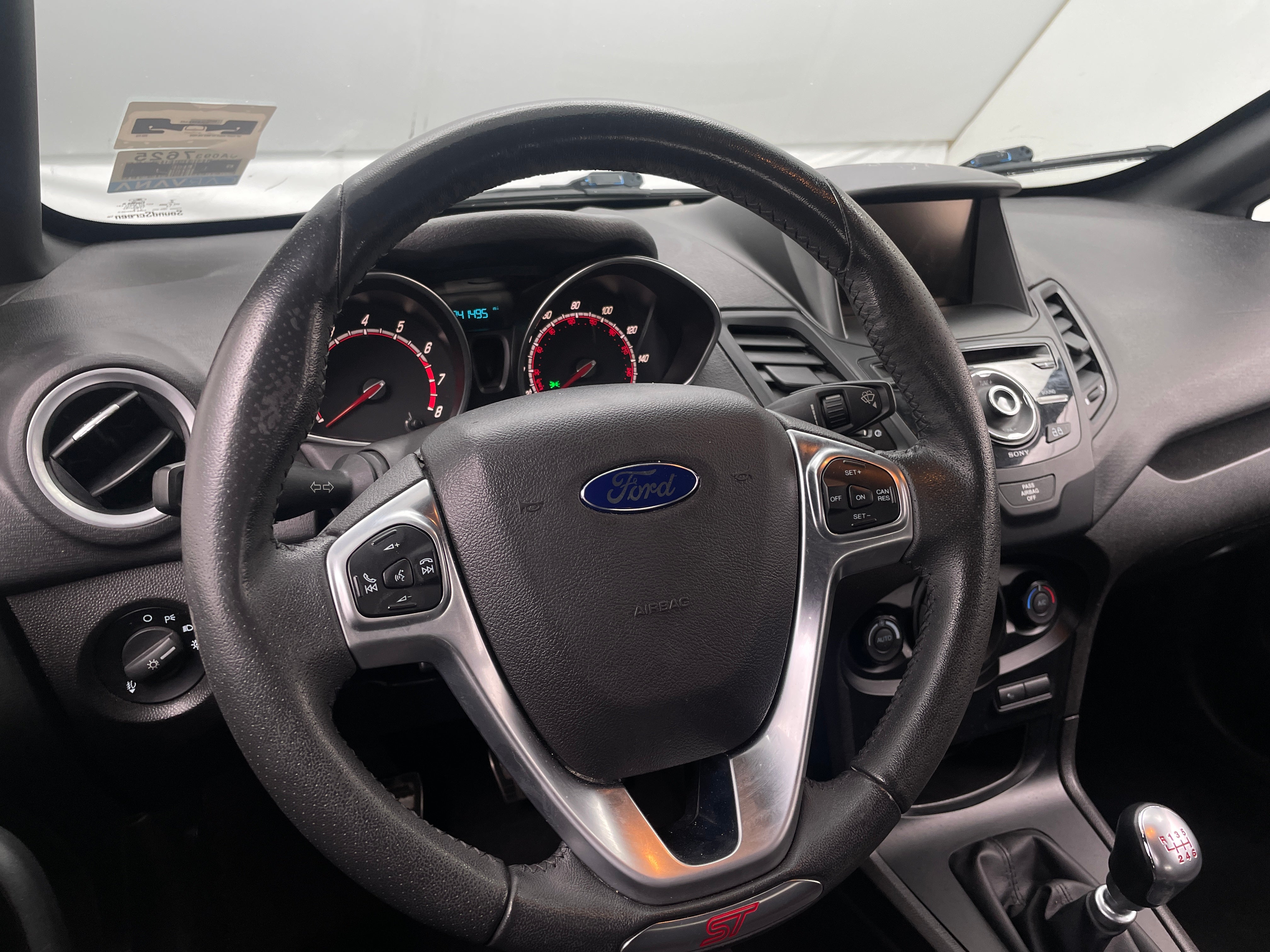 2015 Ford Fiesta ST 5