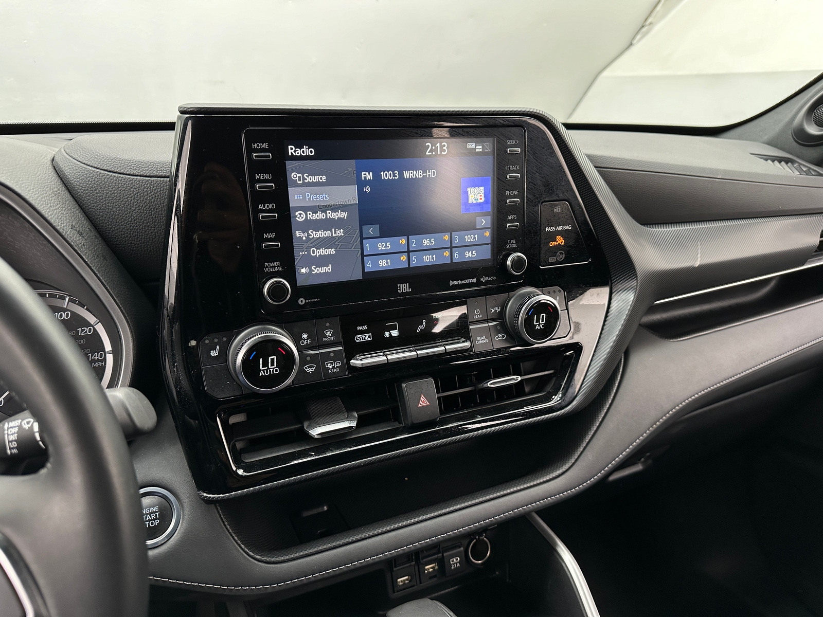 Thumbnail: 2021 Toyota Highlander - 4