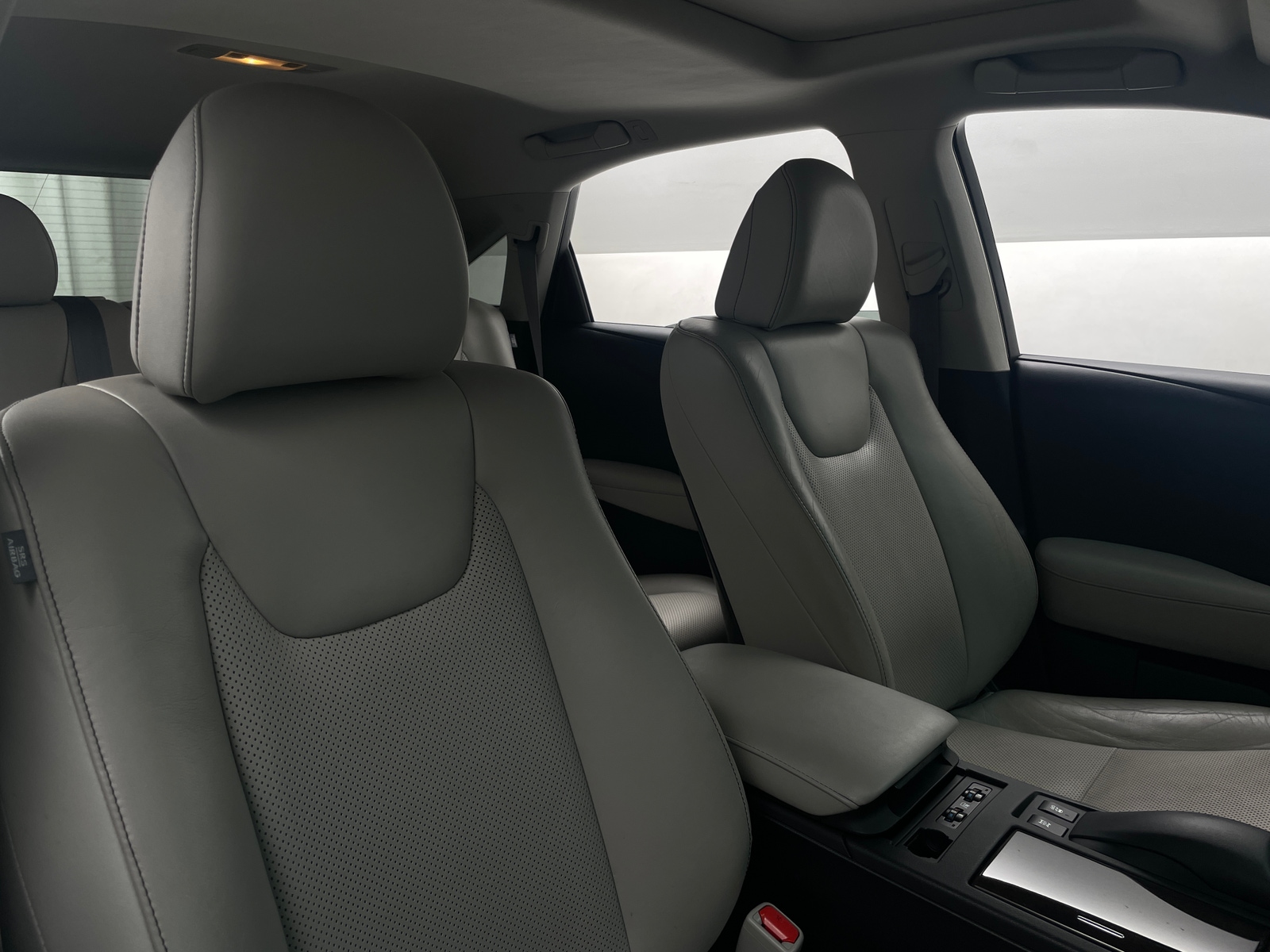 Thumbnail: 2015 Lexus RX - 2