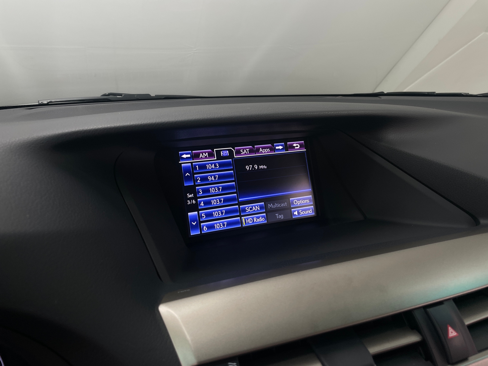 Thumbnail: 2015 Lexus RX - 4