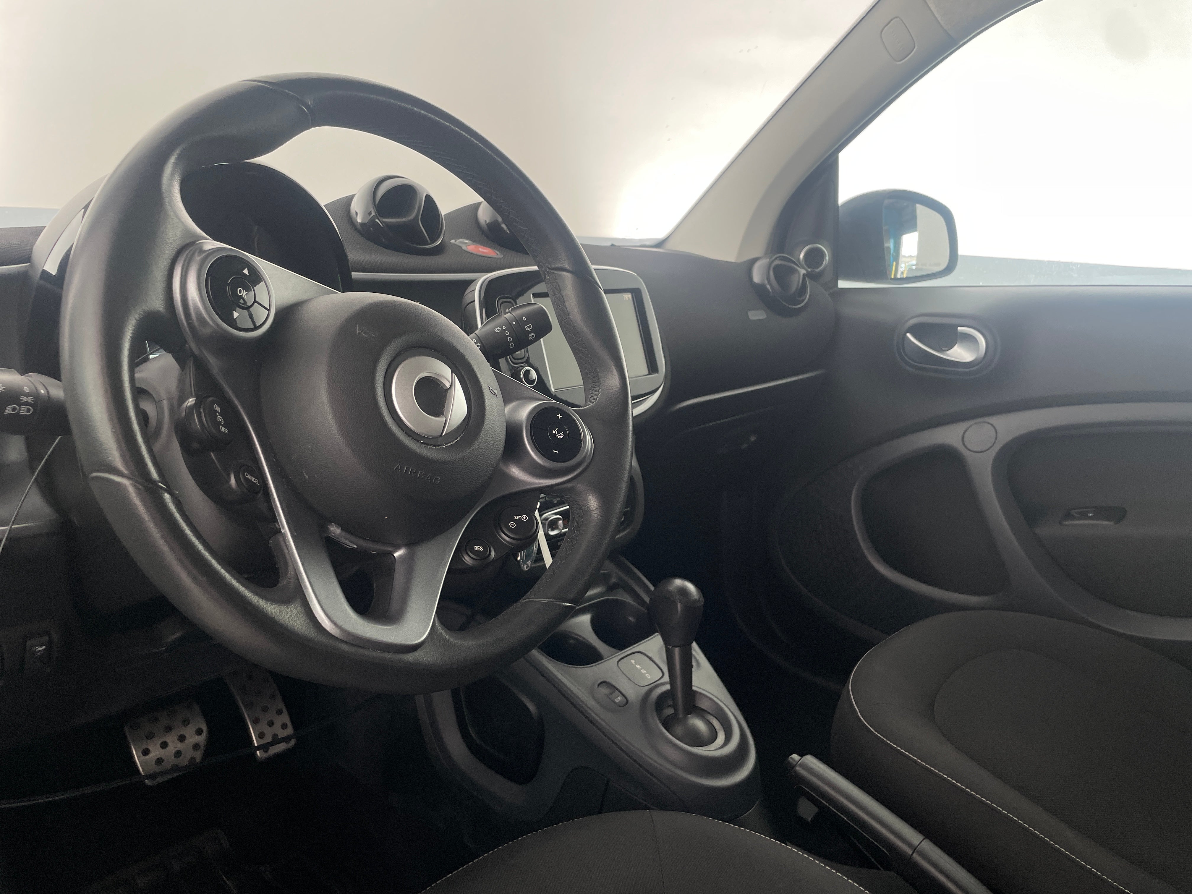 2018 Smart Fortwo Passion 3
