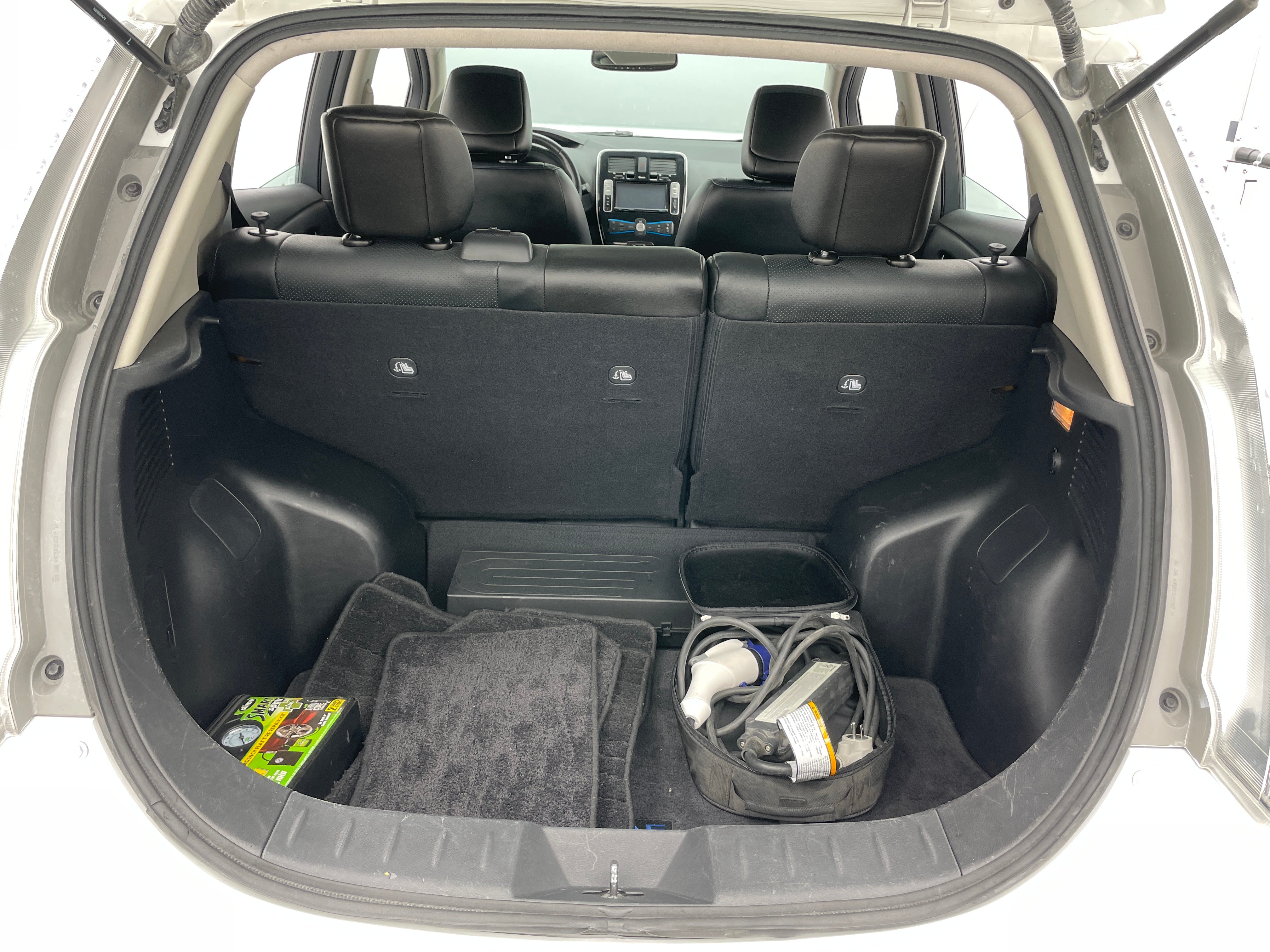 2015 Nissan Leaf SL 7