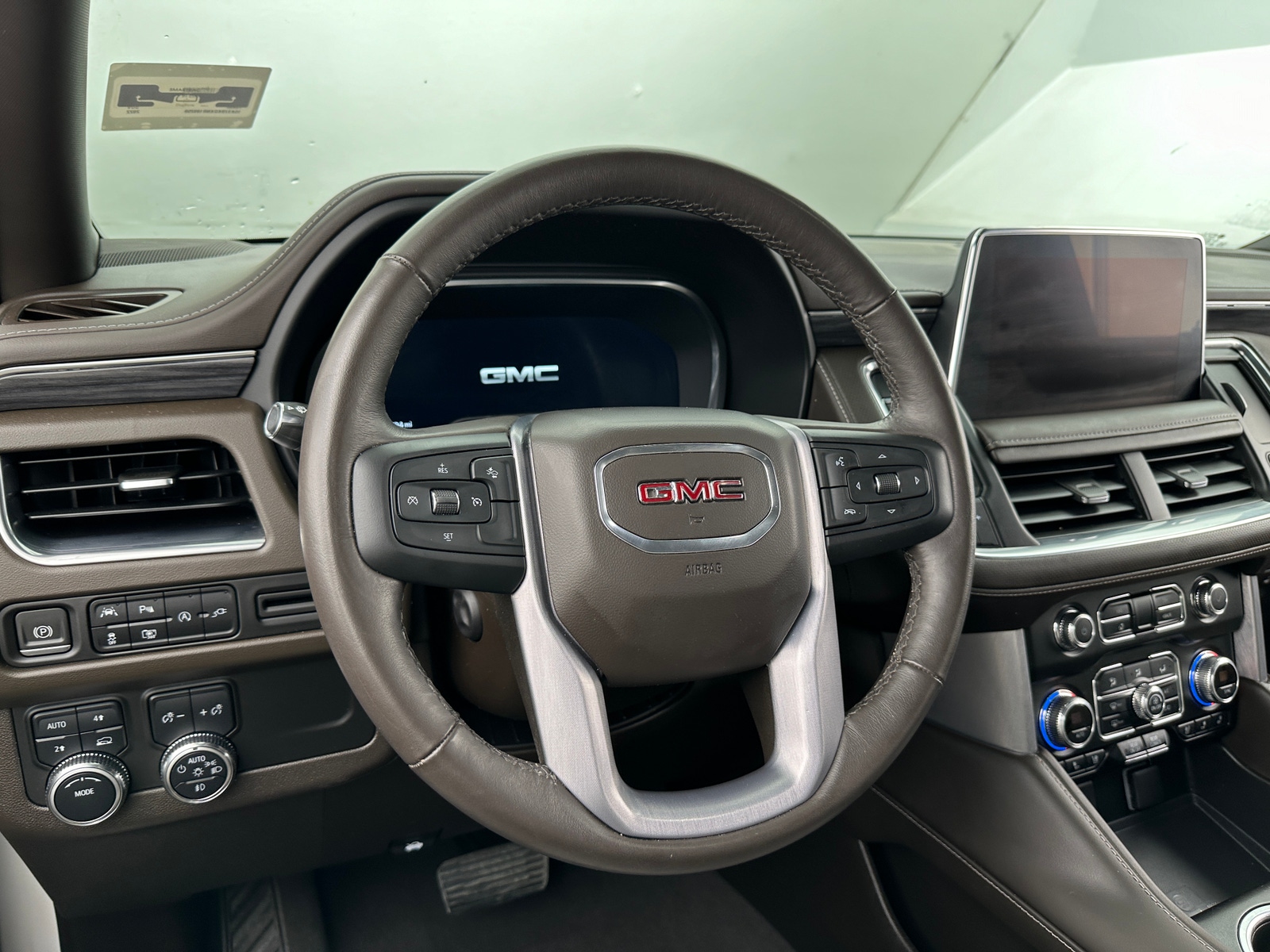 Thumbnail: 2022 GMC Yukon - 5