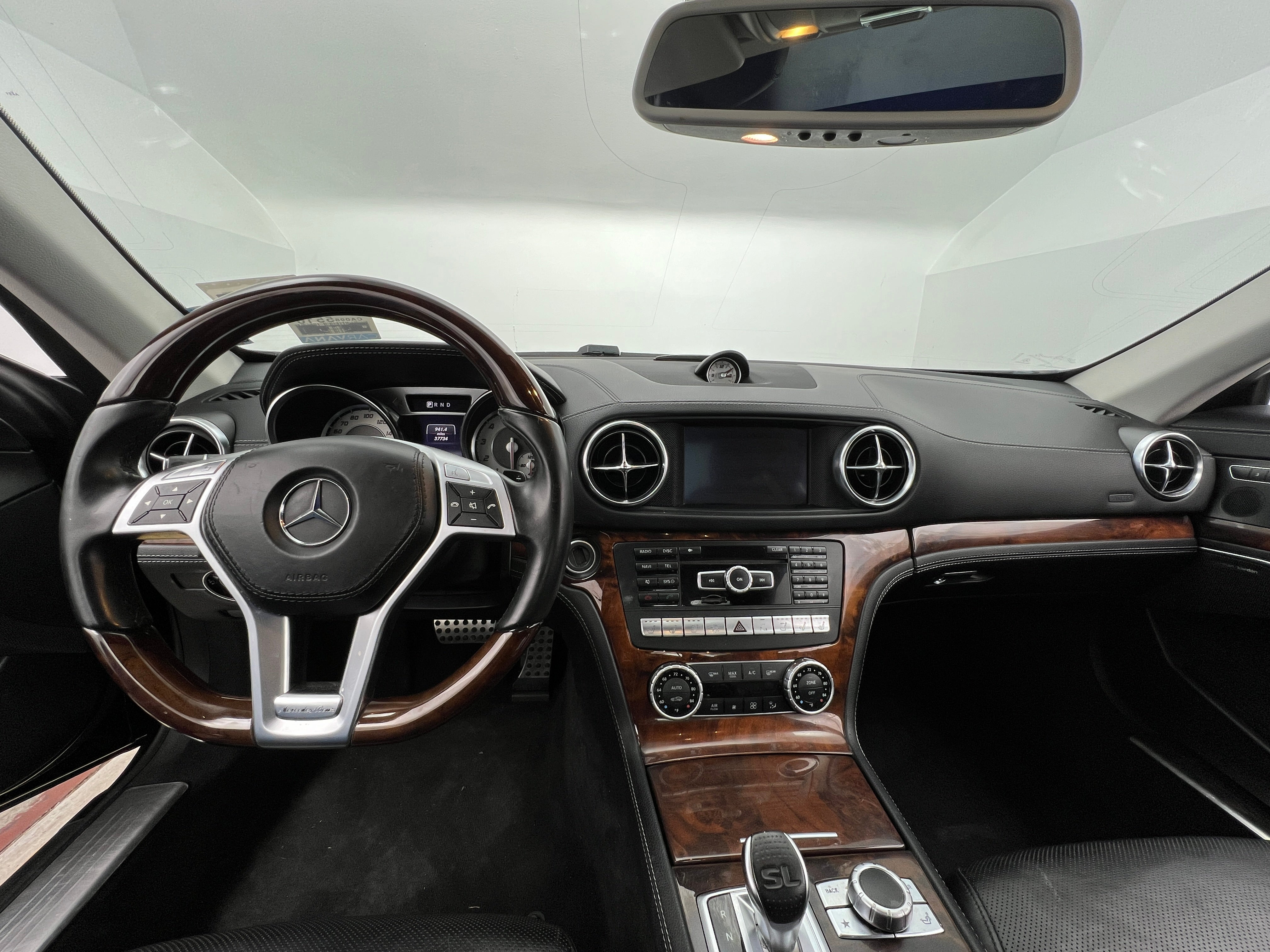 2014 Mercedes-Benz SL-Class SL 550 2