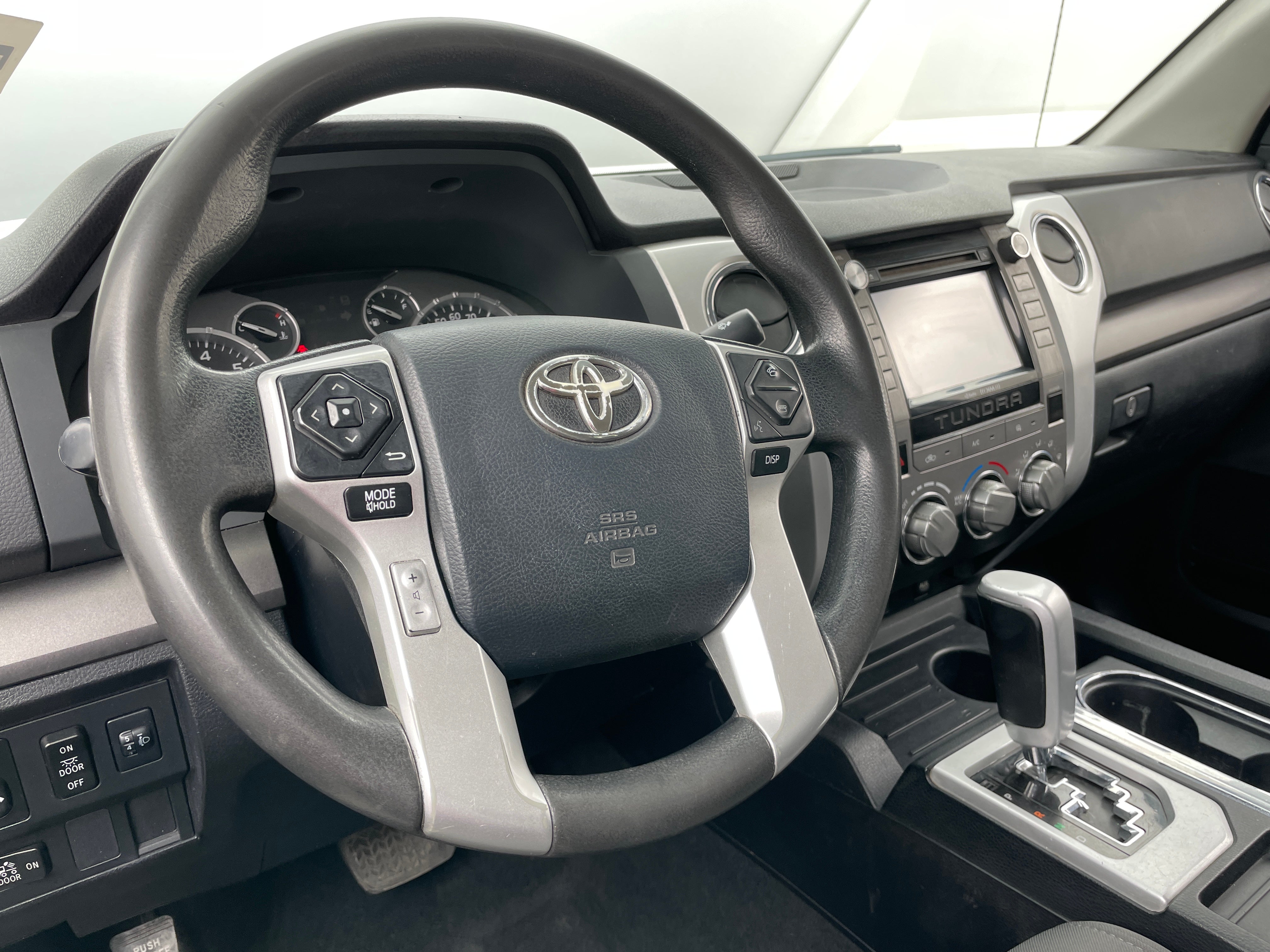 2014 Toyota Tundra SR5 5