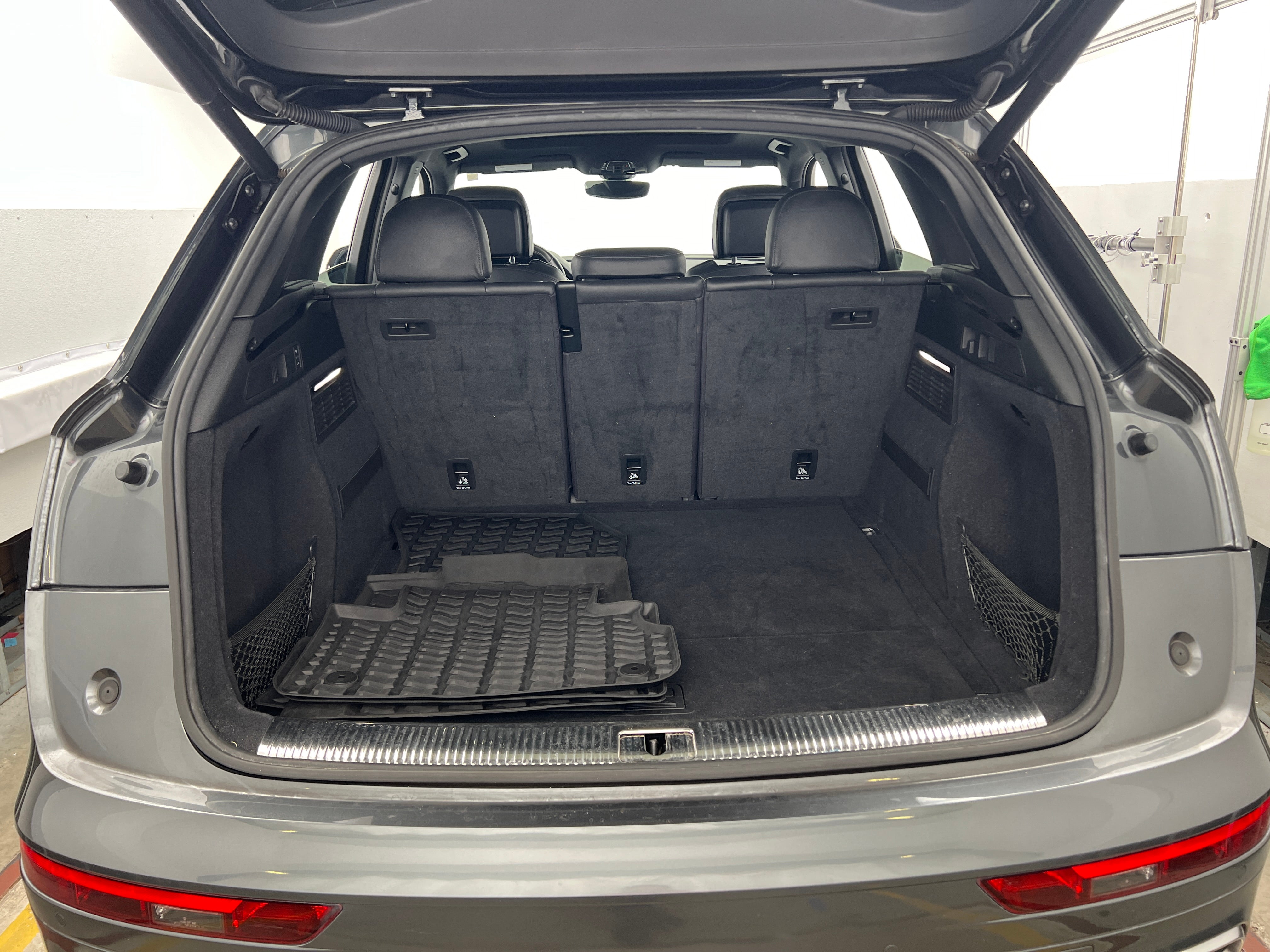 2018 Audi SQ5 Prestige 7