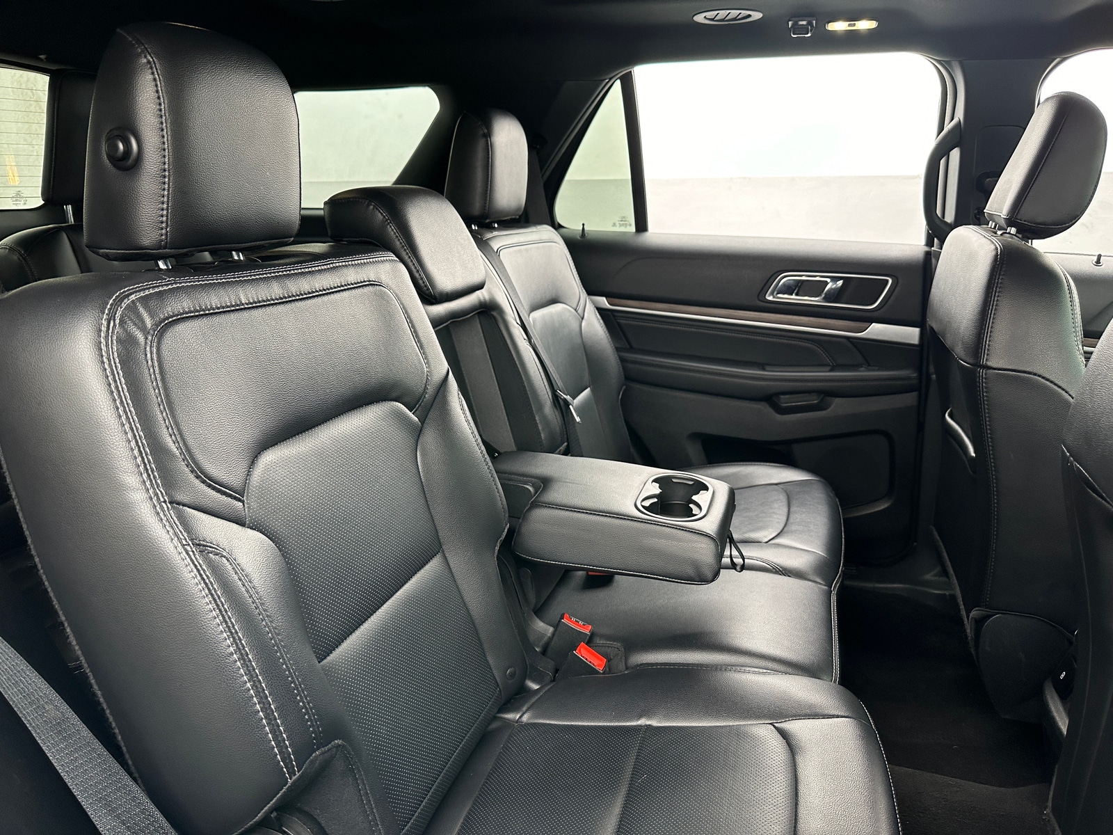 Thumbnail: 2019 Ford Explorer - 6