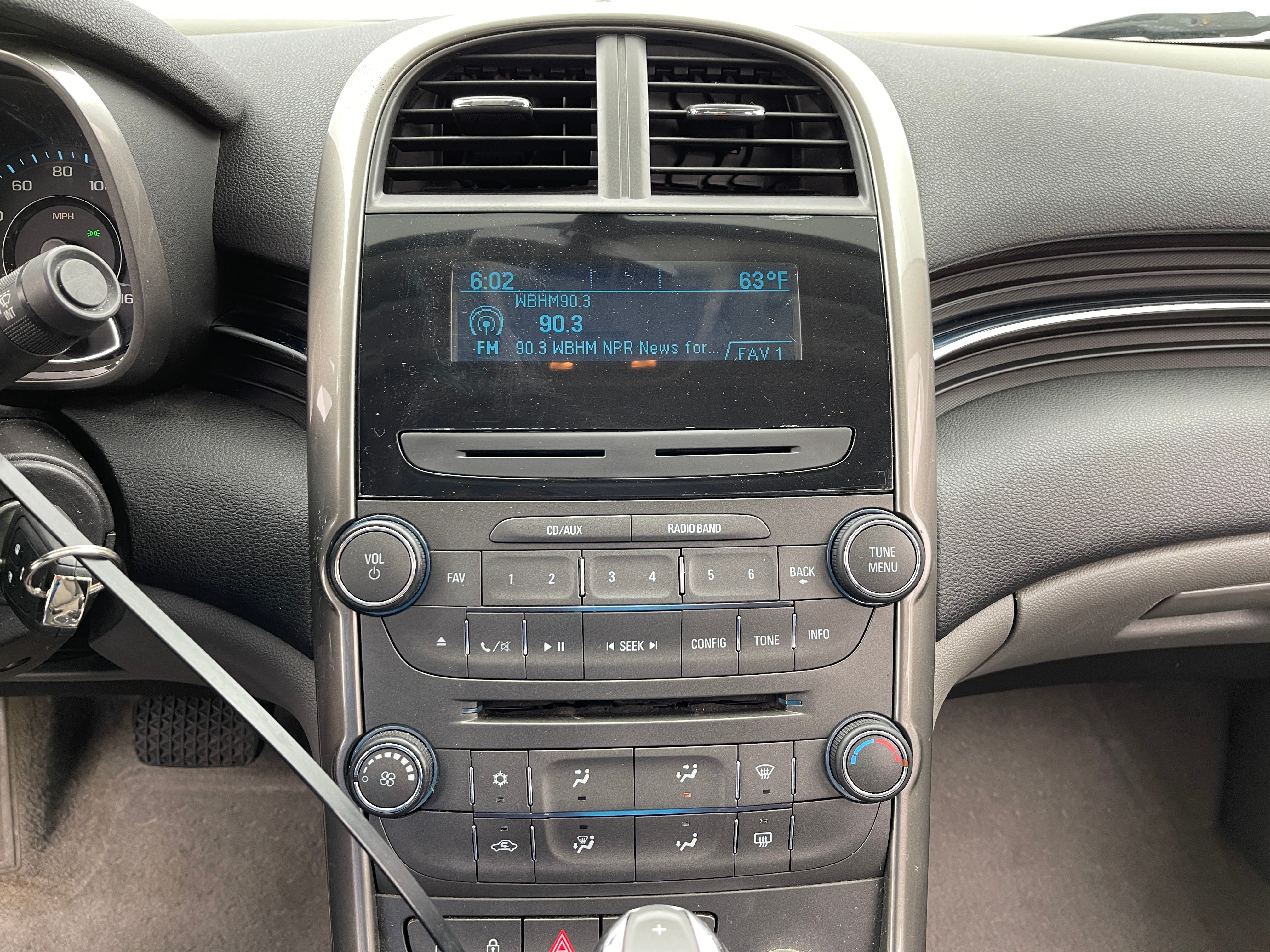 2013 Chevrolet Malibu LS 4