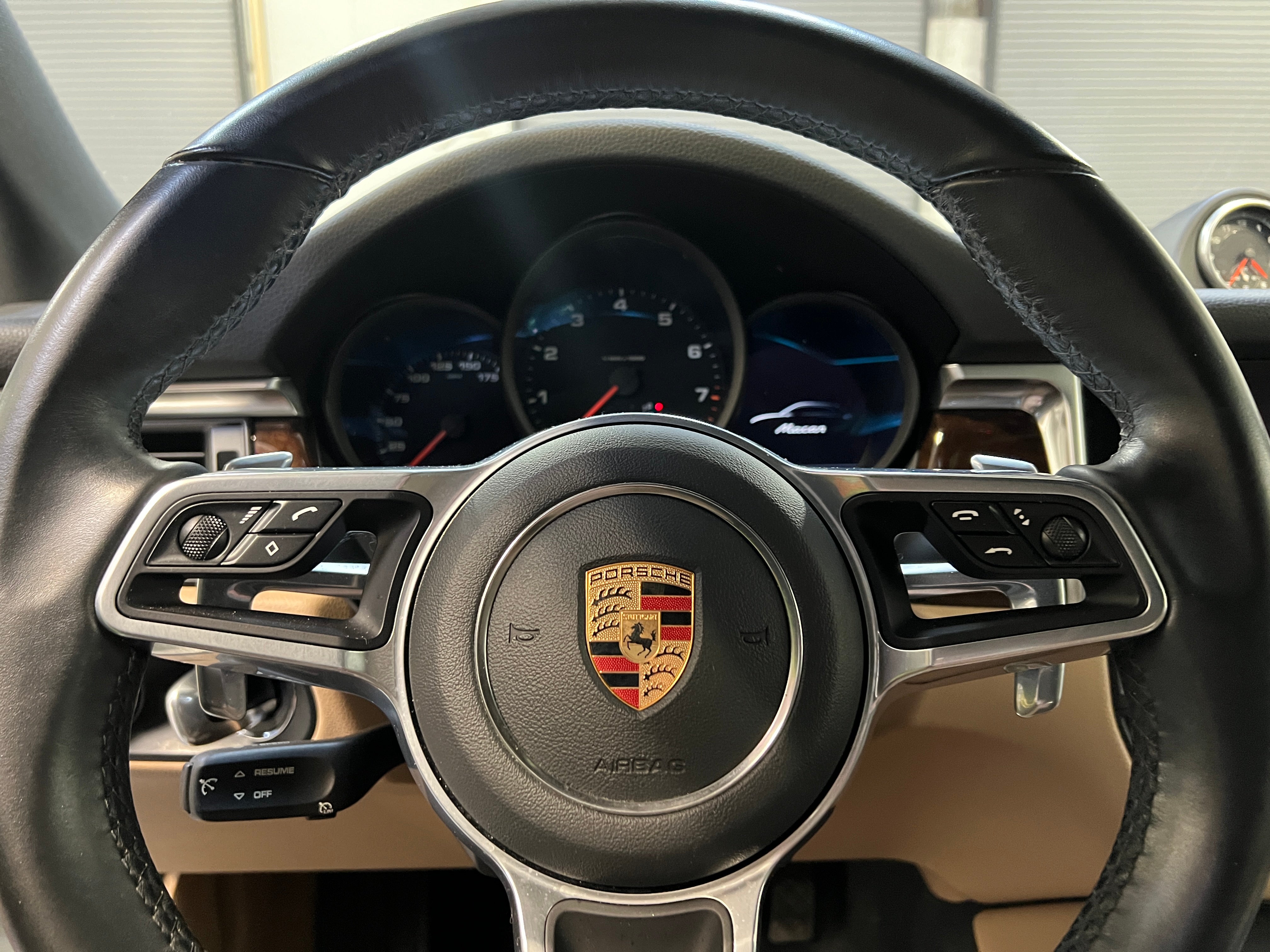 2019 Porsche Macan Base 5
