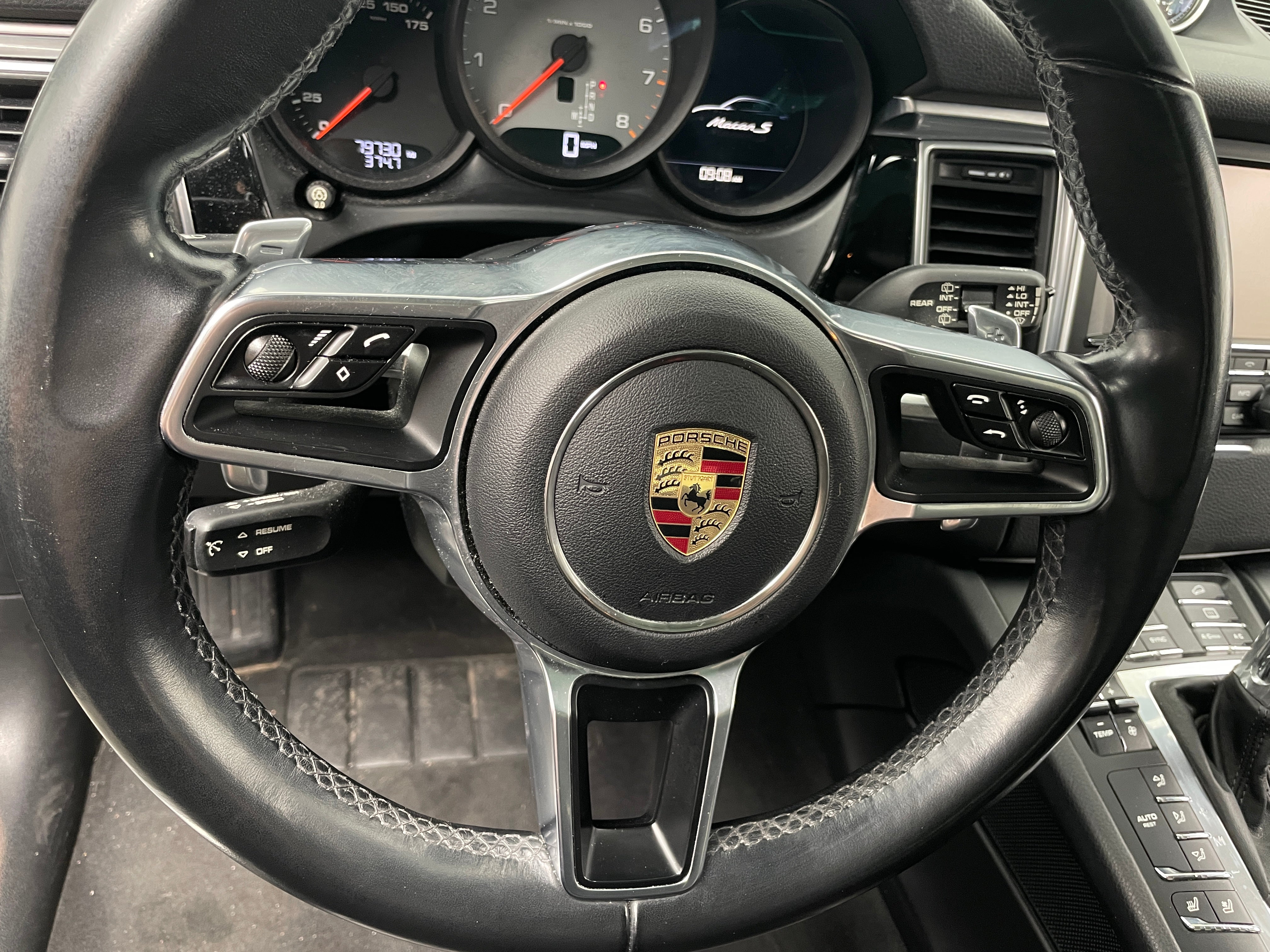 2016 Porsche Macan S 5