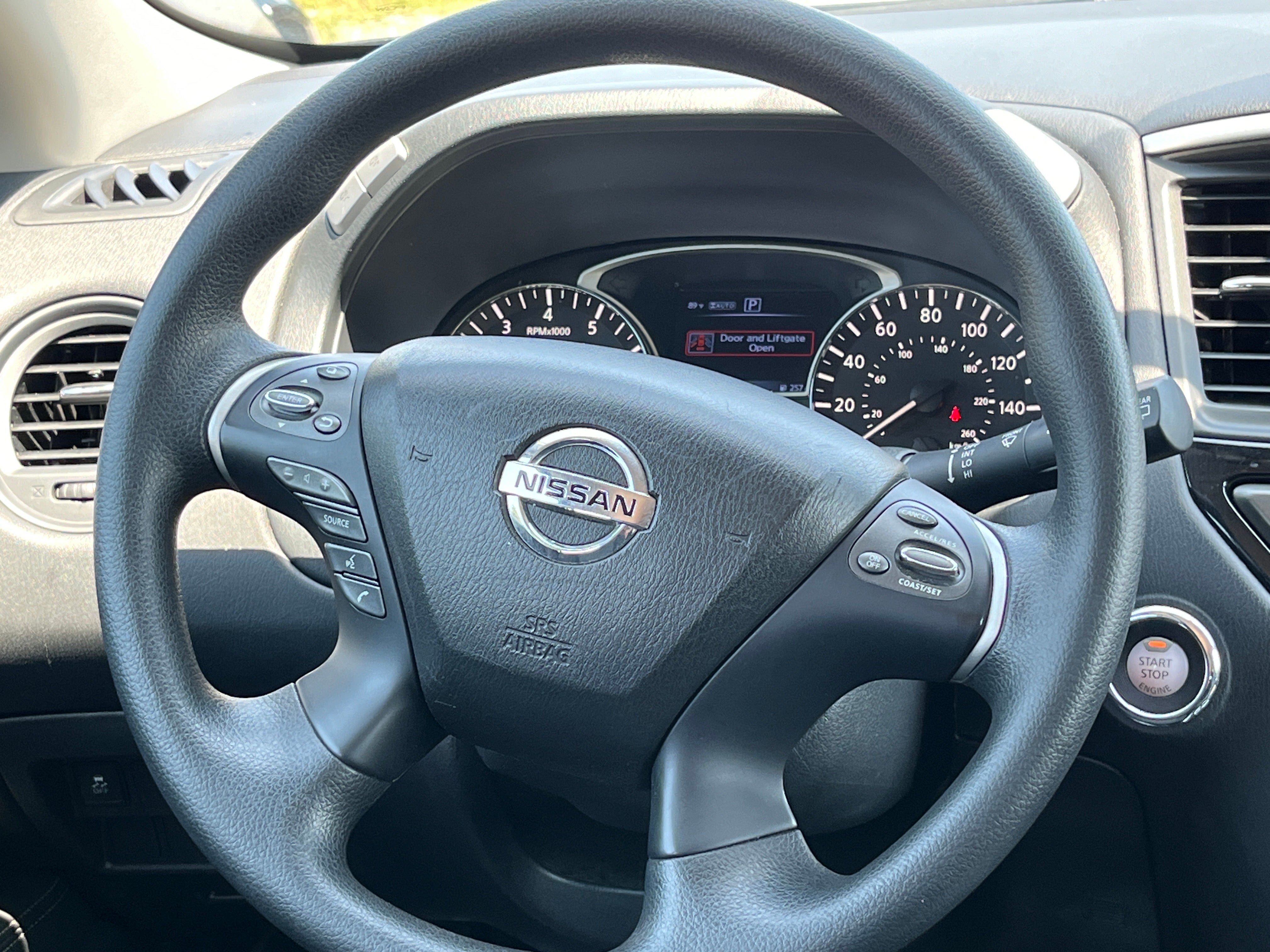 2020 Nissan Pathfinder S 5
