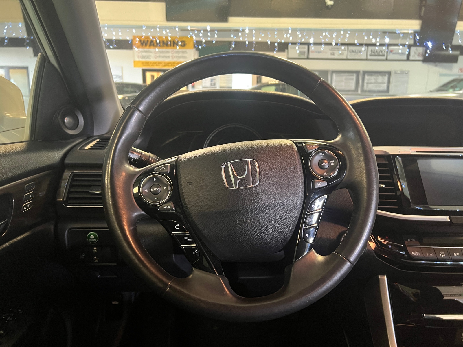 Thumbnail: 2017 Honda Accord - 5