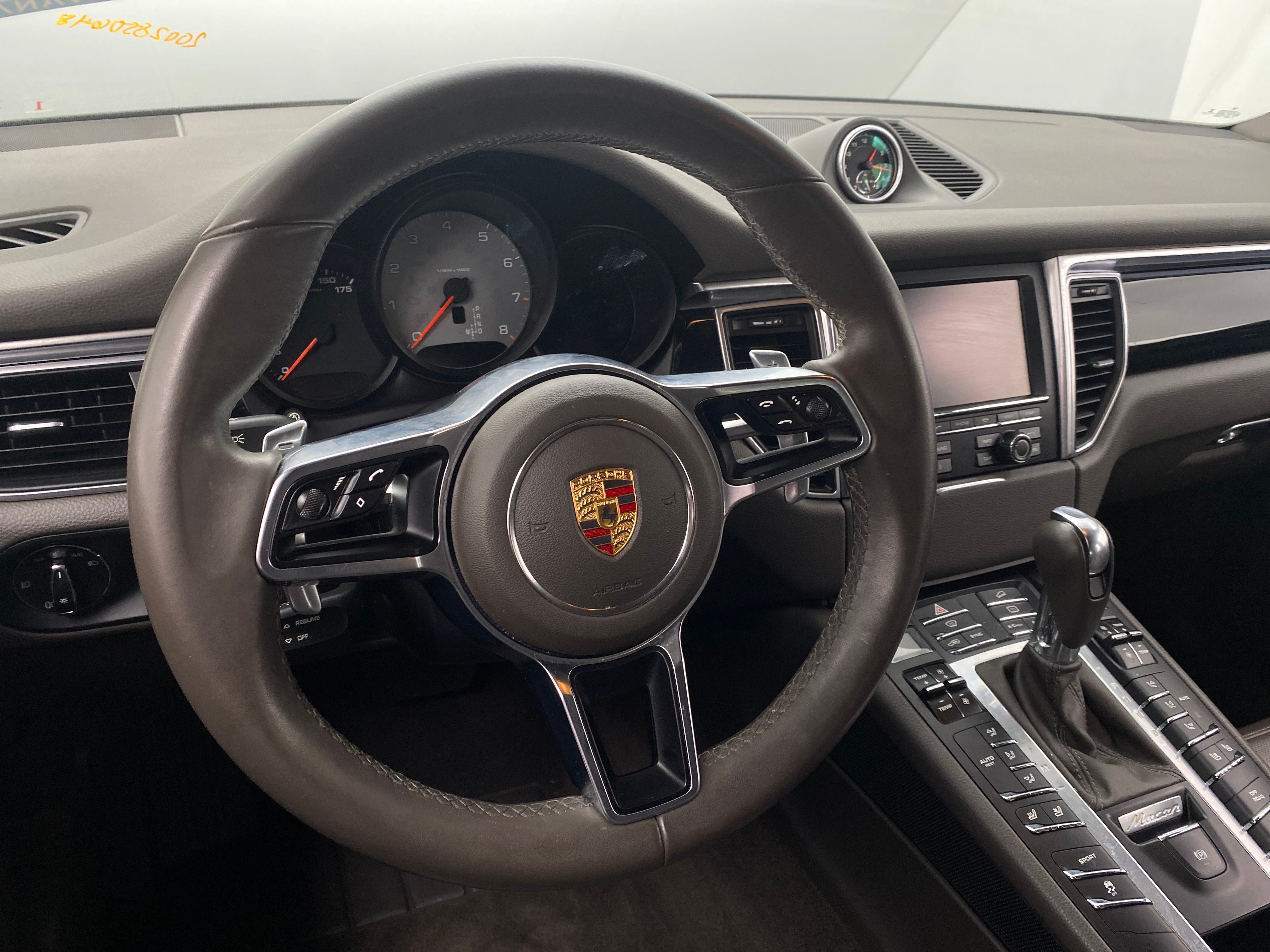 2015 Porsche Macan S 5