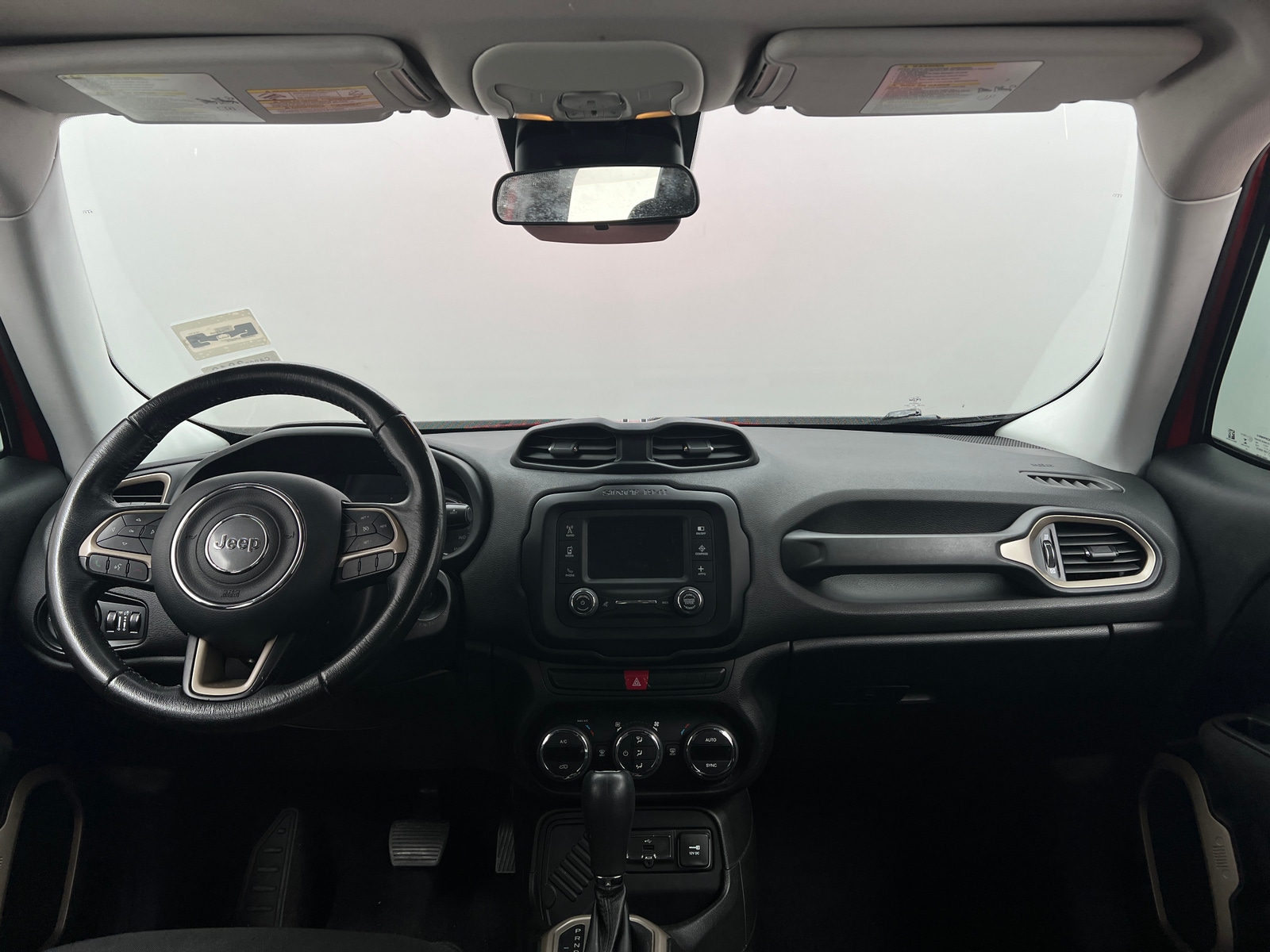 Thumbnail: 2015 Jeep Renegade - 3