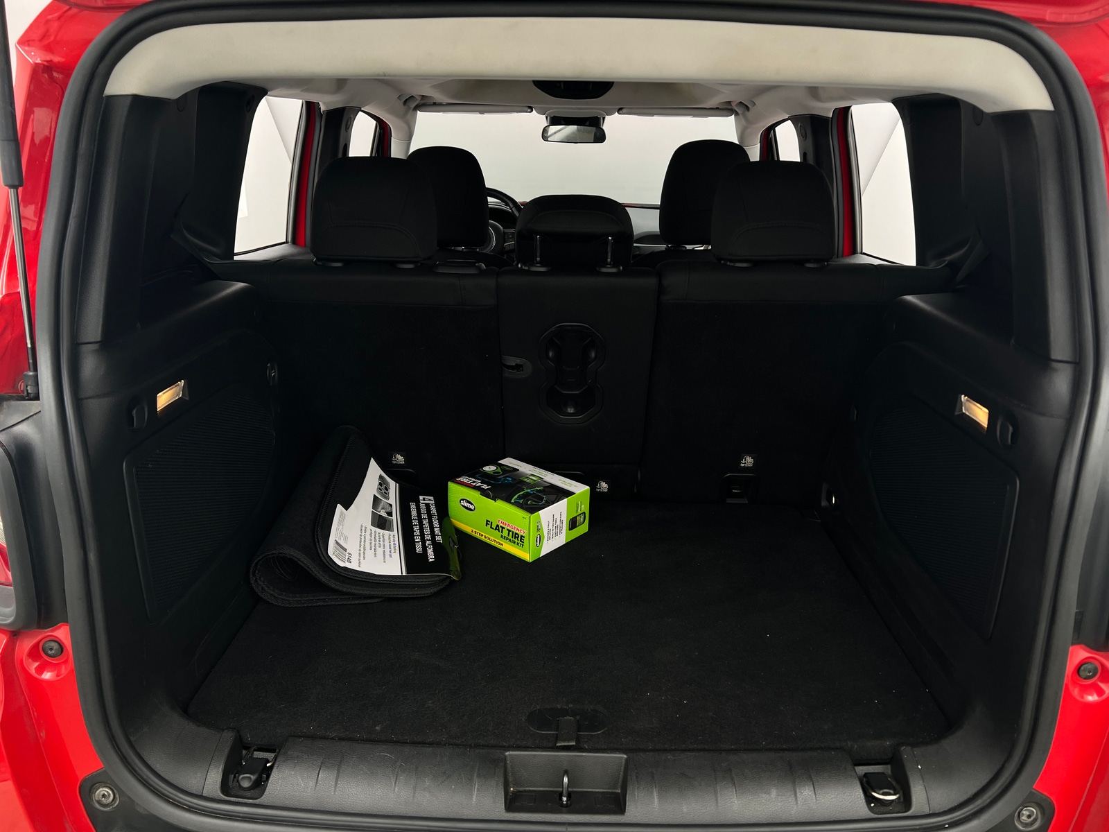 Thumbnail: 2015 Jeep Renegade - 7