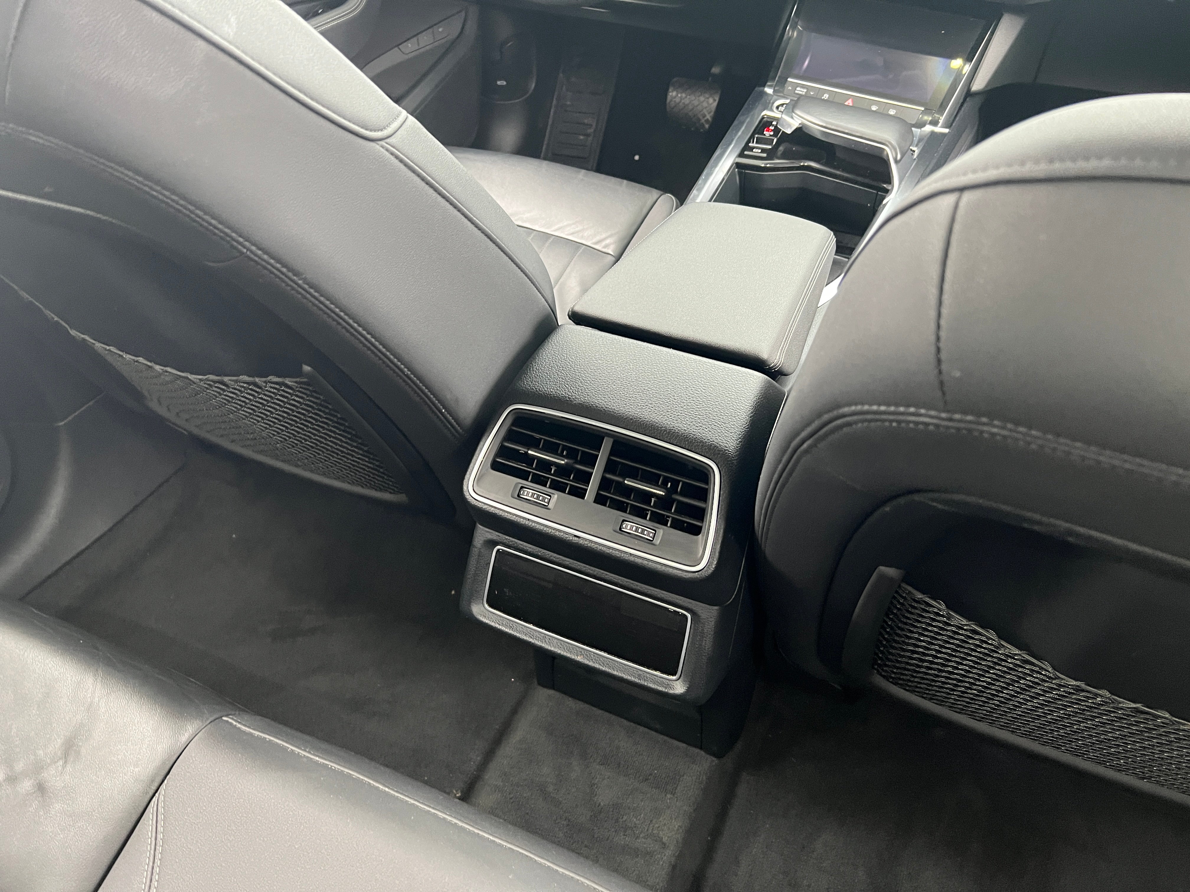 Used 2021 Audi e-tron Premium with VIN WA1AAAGE6MB019472 for sale in Oak Creek, WI