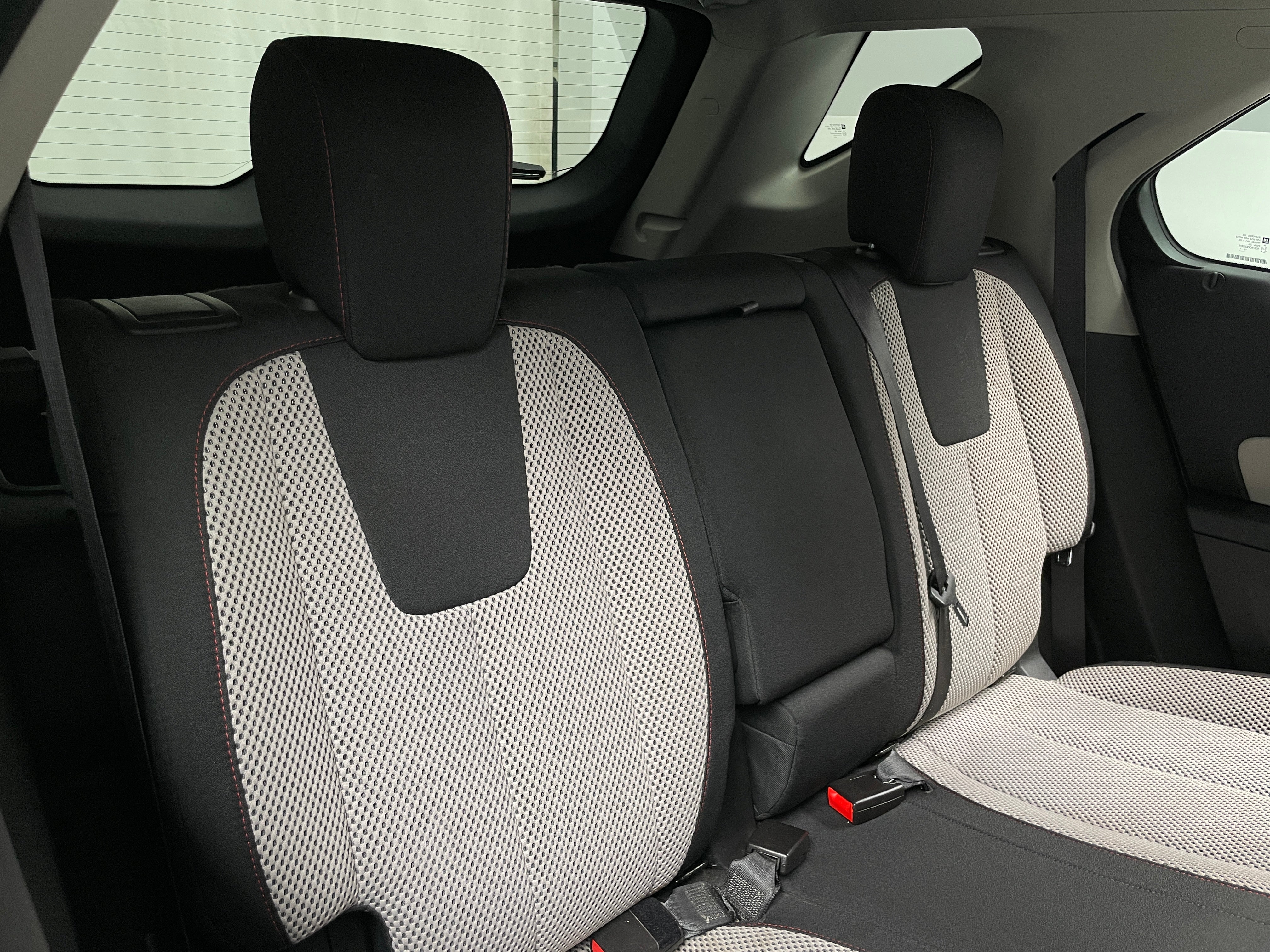 Thumbnail: 2016 Chevrolet Equinox - 6