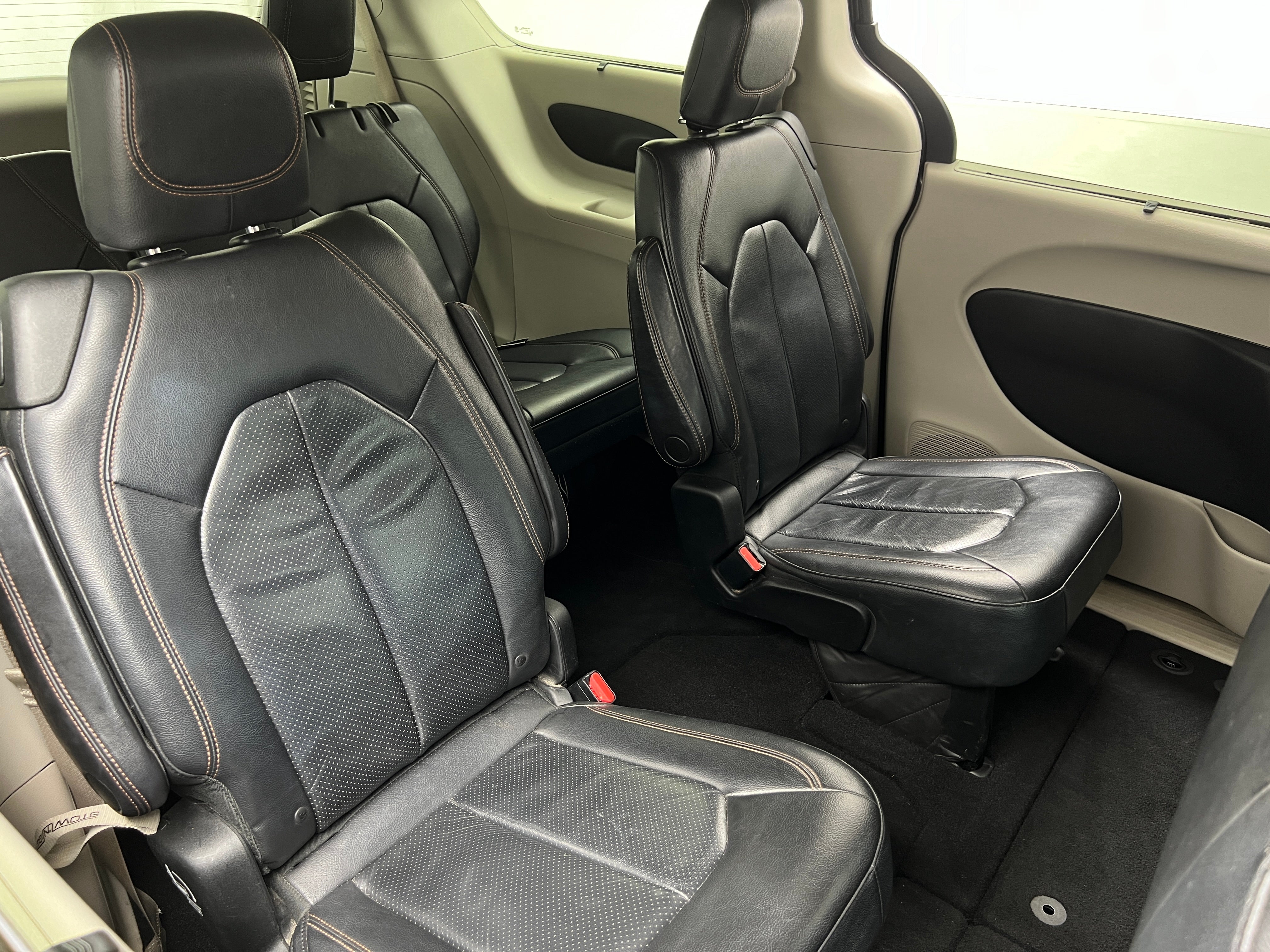 2018 Chrysler Pacifica Touring L 6