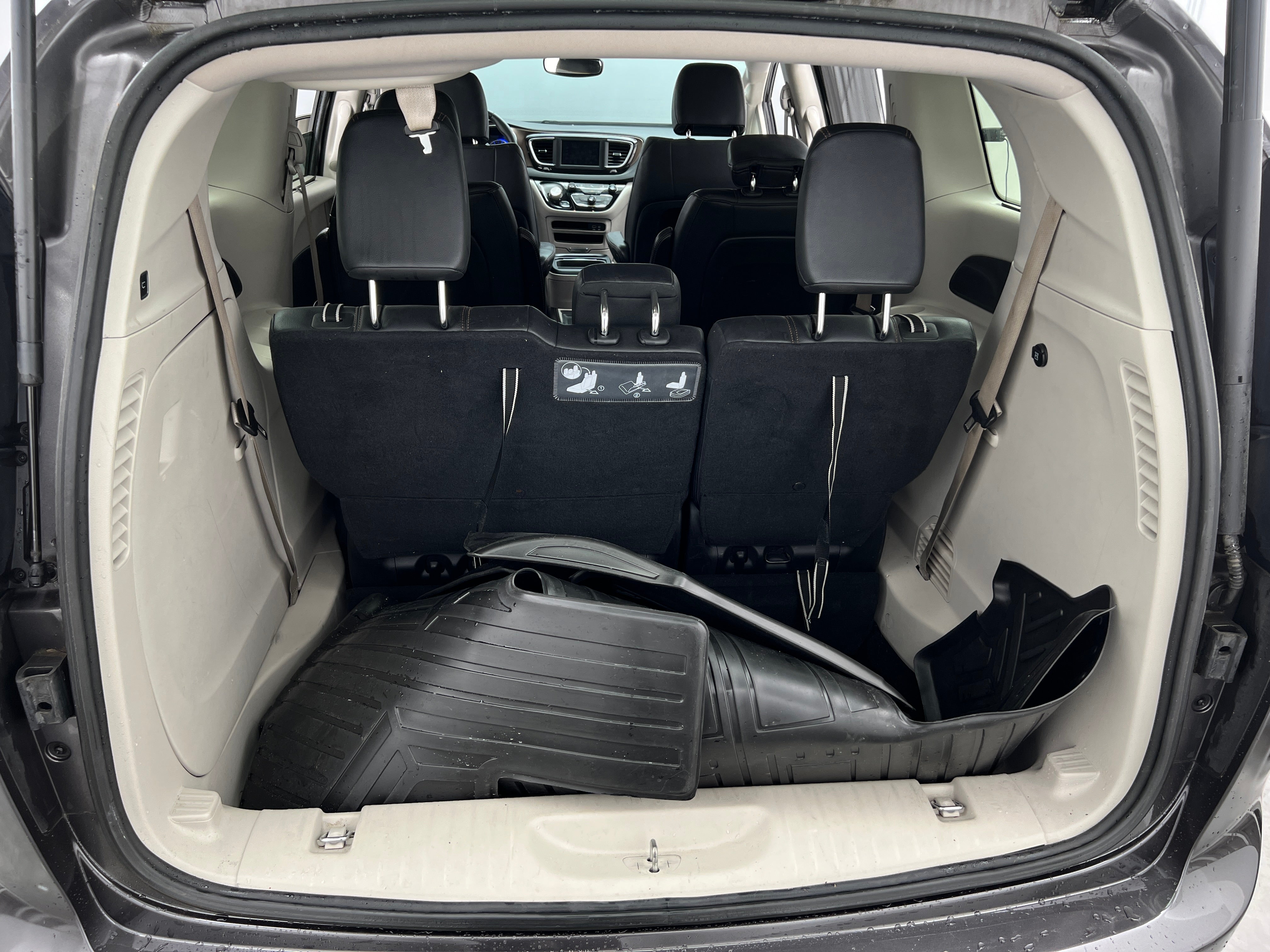 2018 Chrysler Pacifica Touring L 7