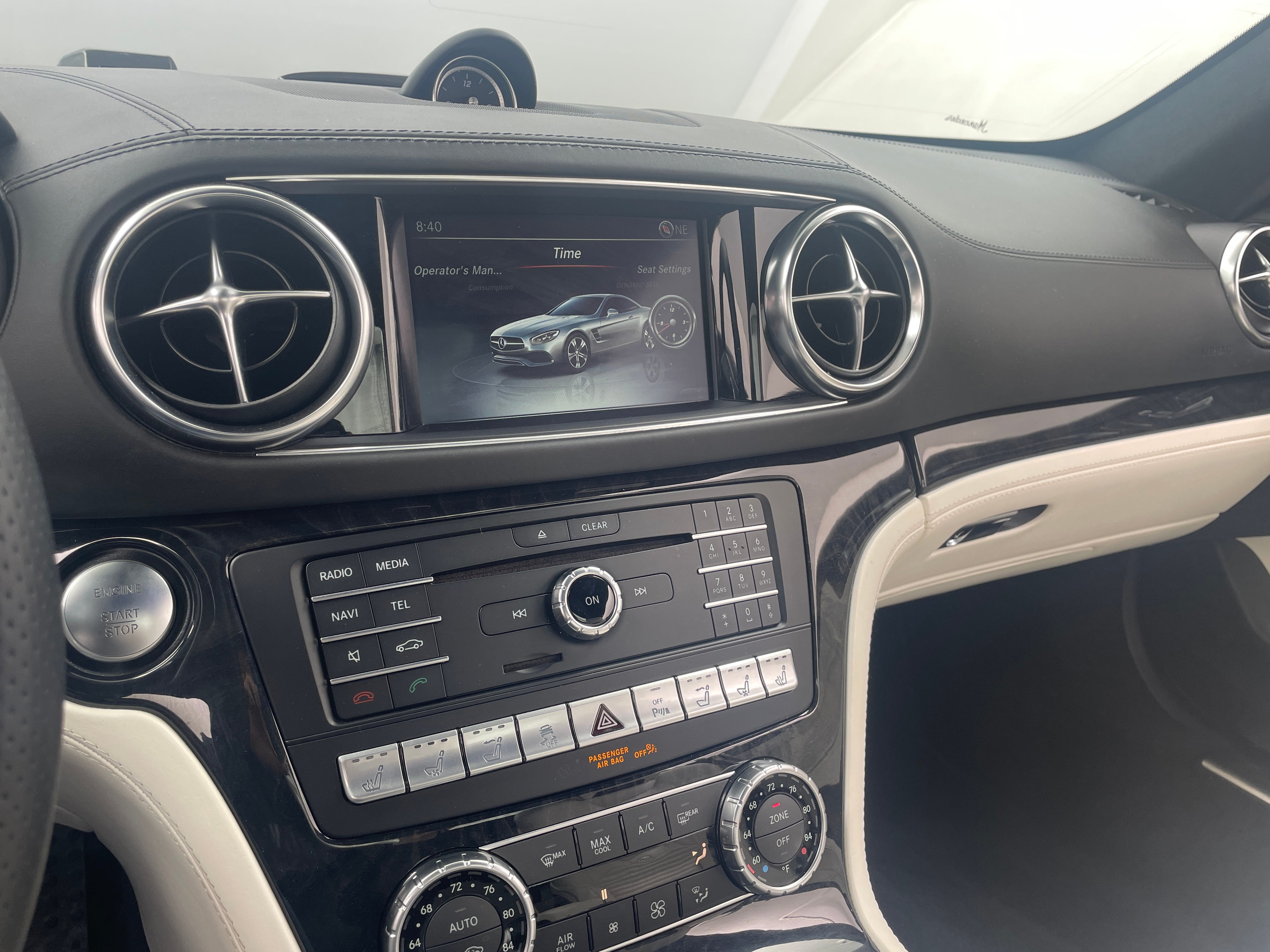 Thumbnail: 2017 Mercedes-Benz SL-Class - 4