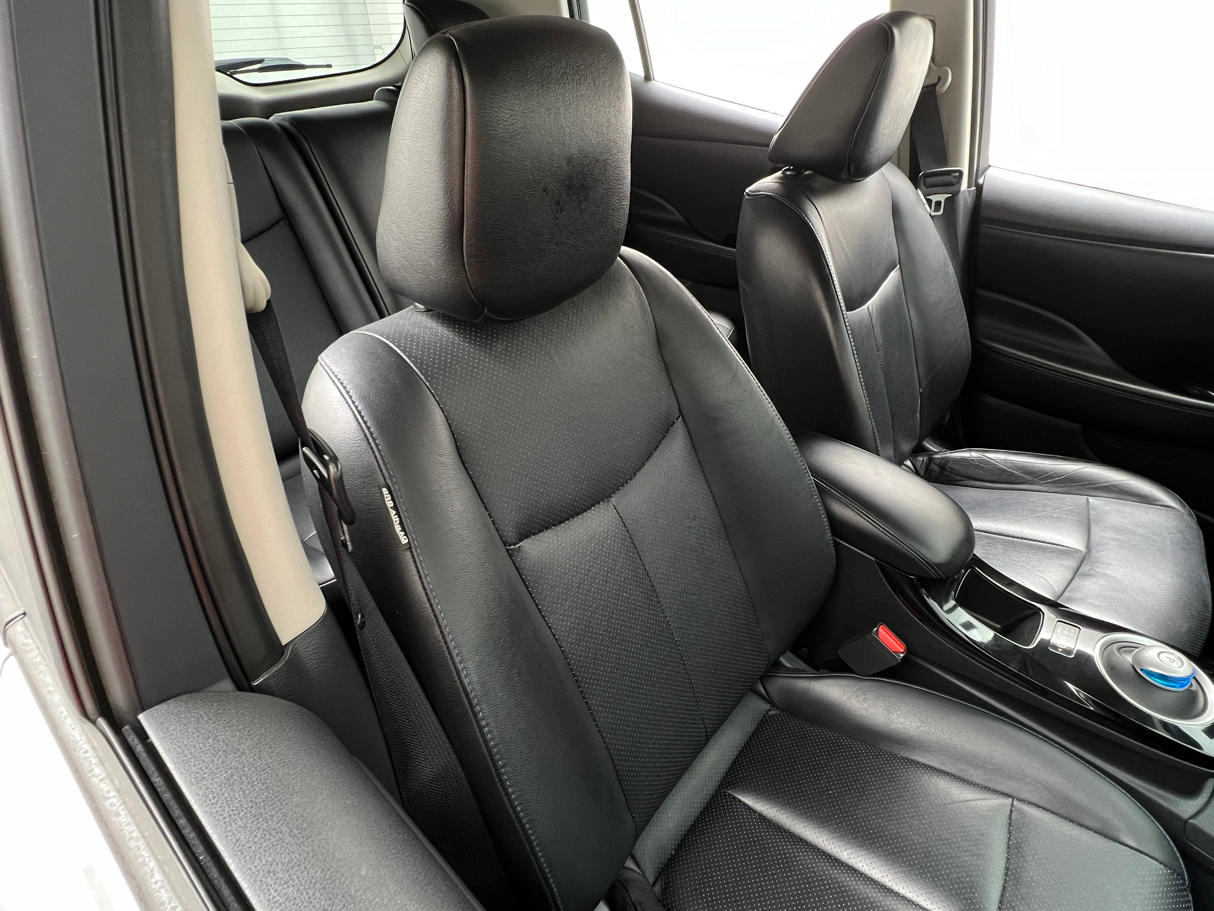 2015 Nissan Leaf SL 2