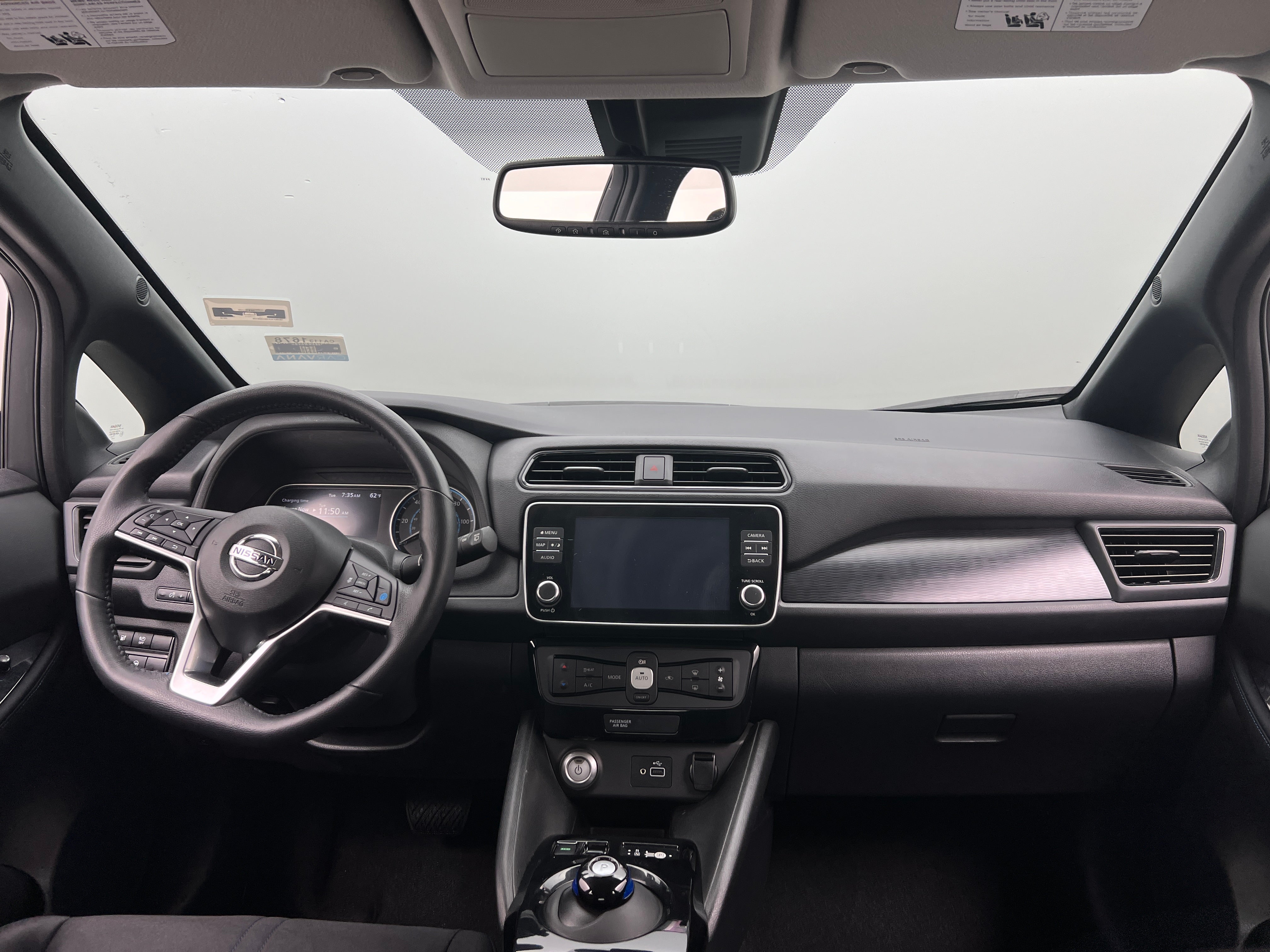 2019 Nissan Leaf SV Plus 3