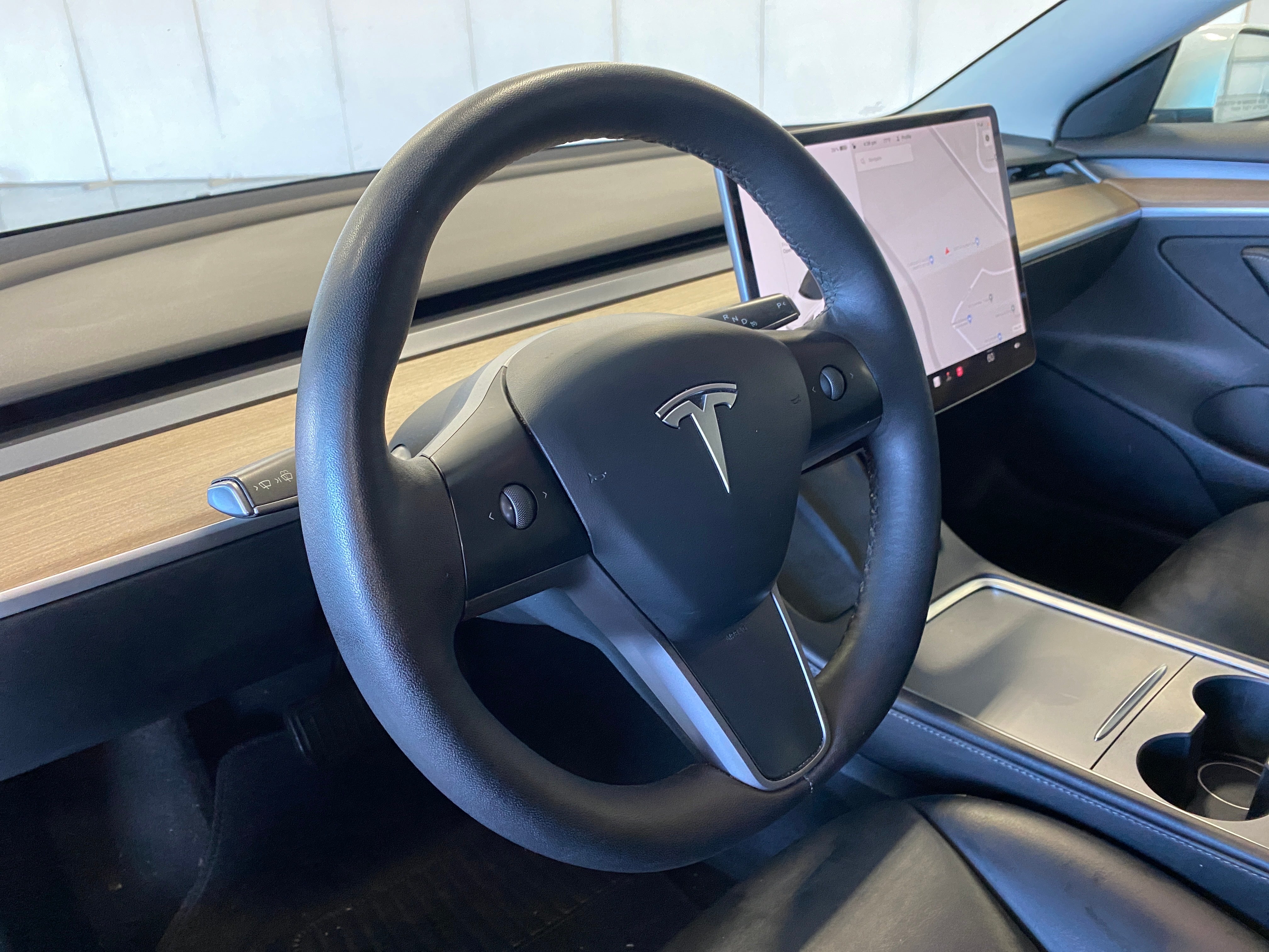 2022 Tesla Model 3 Standard Range 4