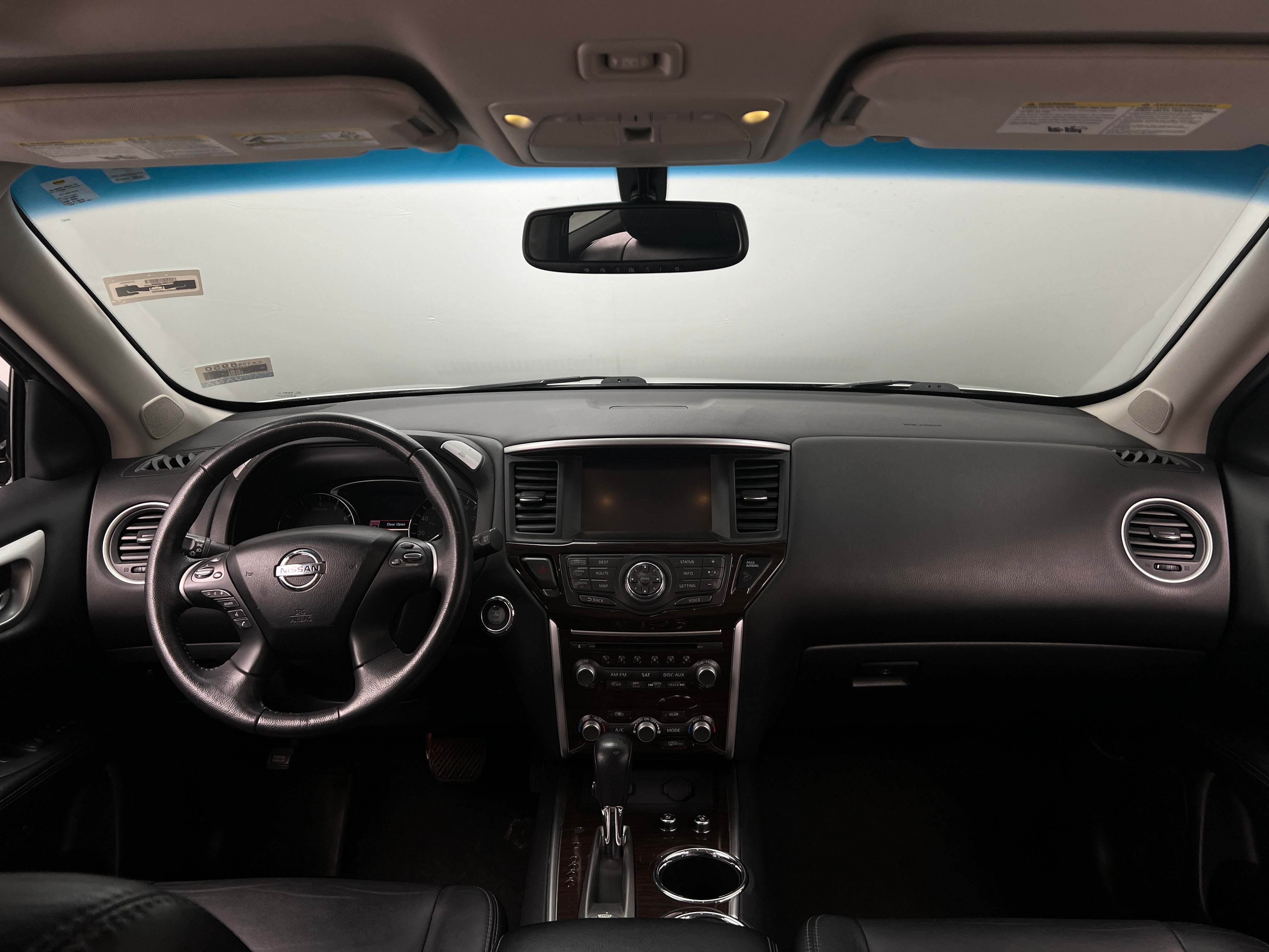2014 Nissan Pathfinder Platinum 3