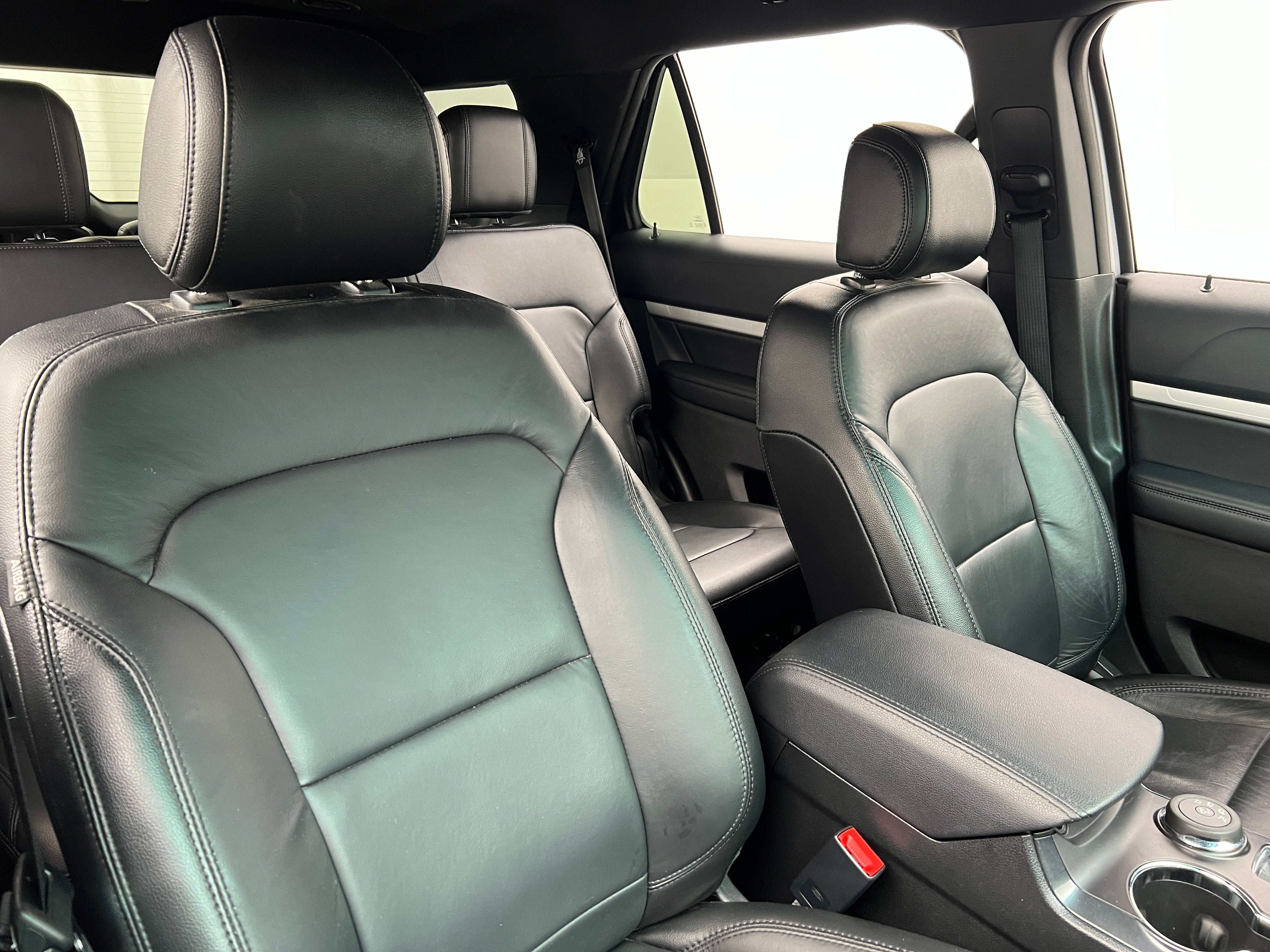Thumbnail: 2016 Ford Explorer - 2