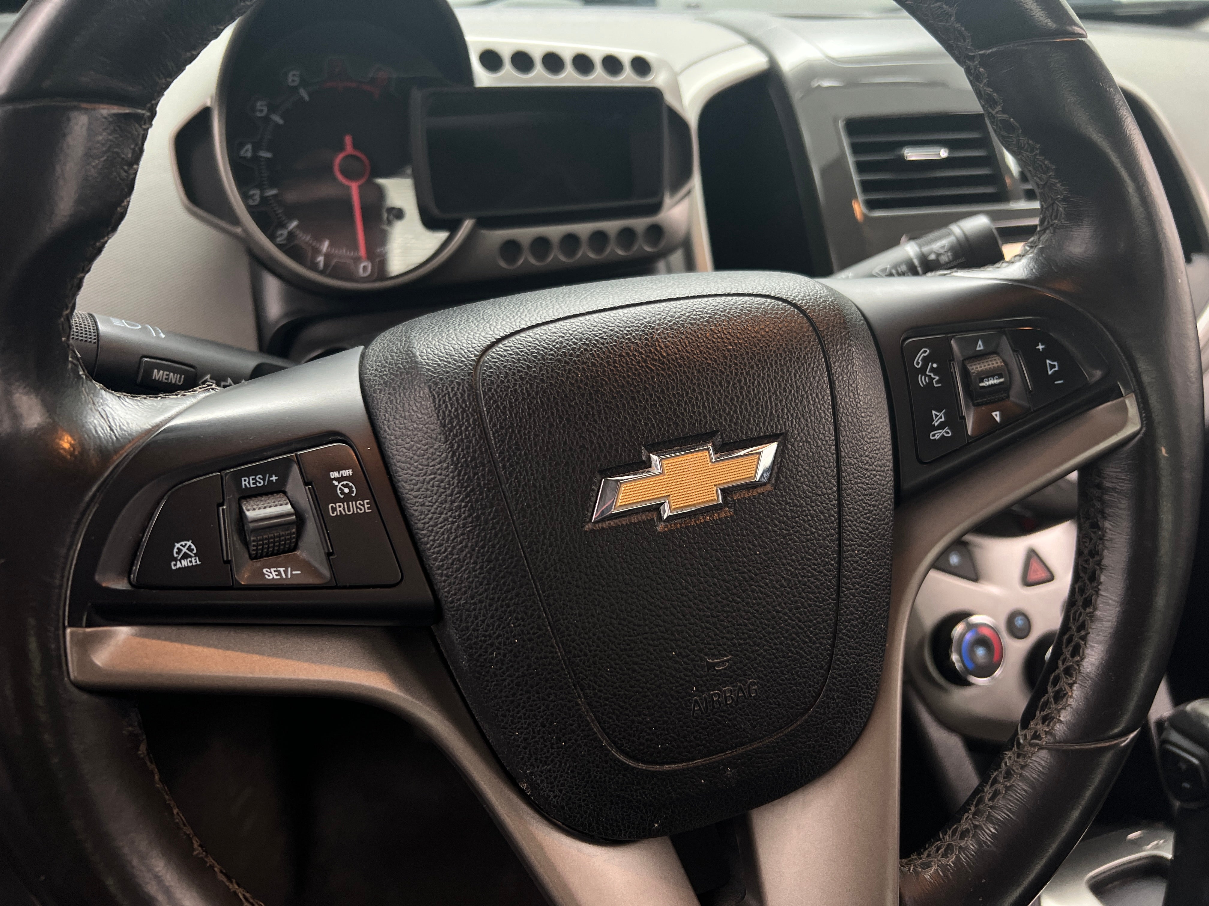 2016 Chevrolet Sonic LTZ 5