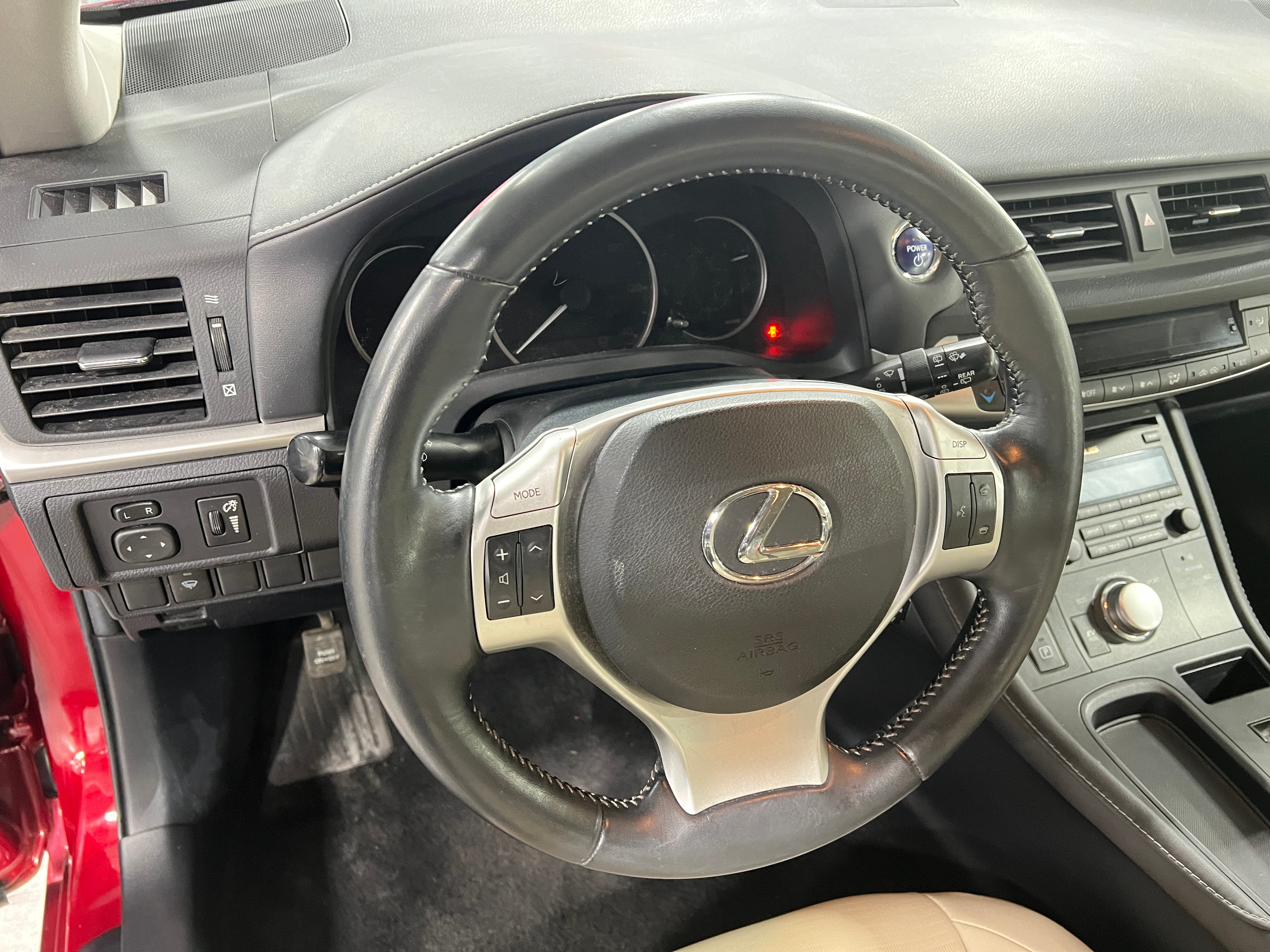 Thumbnail: 2011 Lexus CT - 5