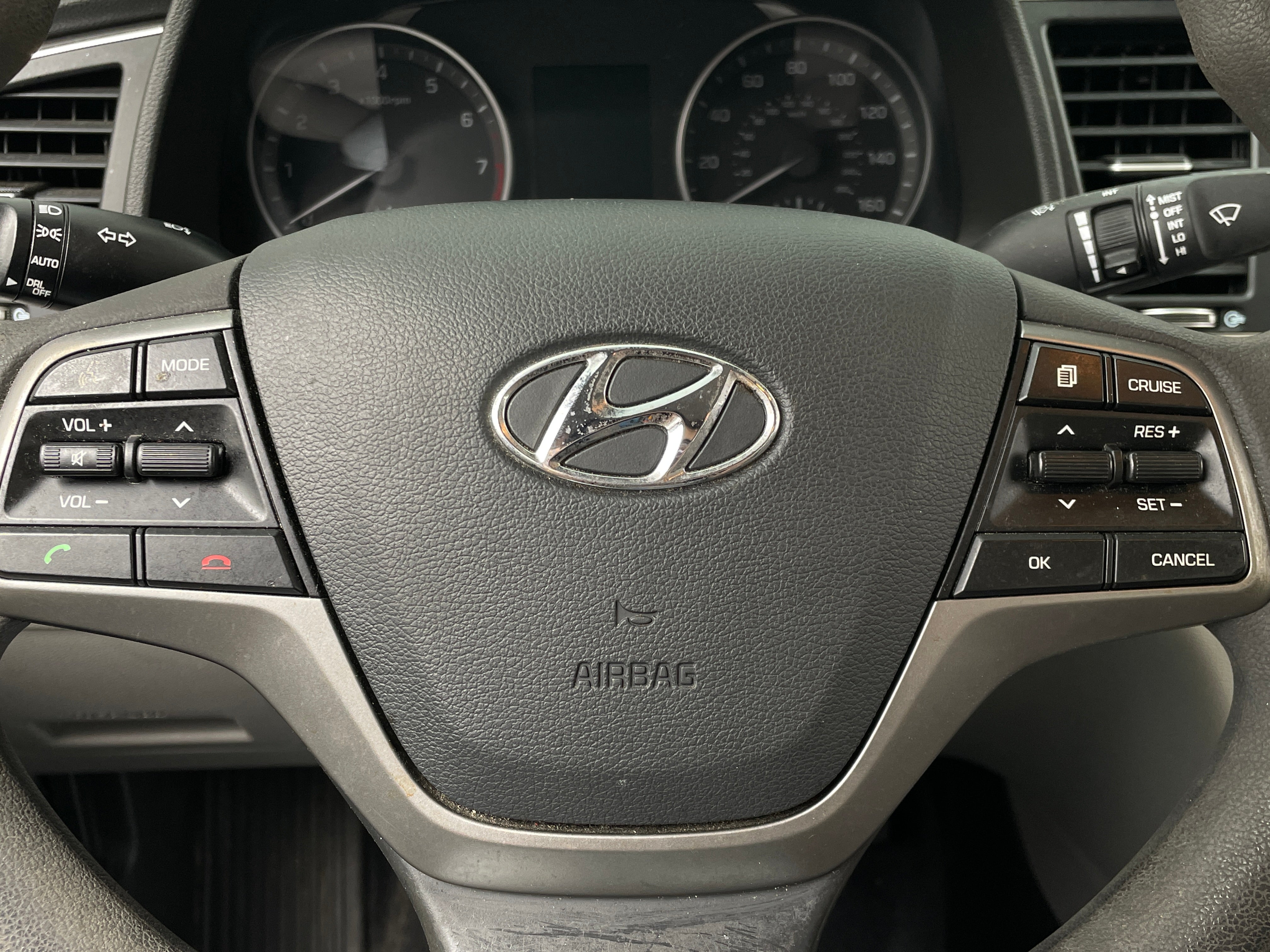 2018 Hyundai Elantra SEL 5