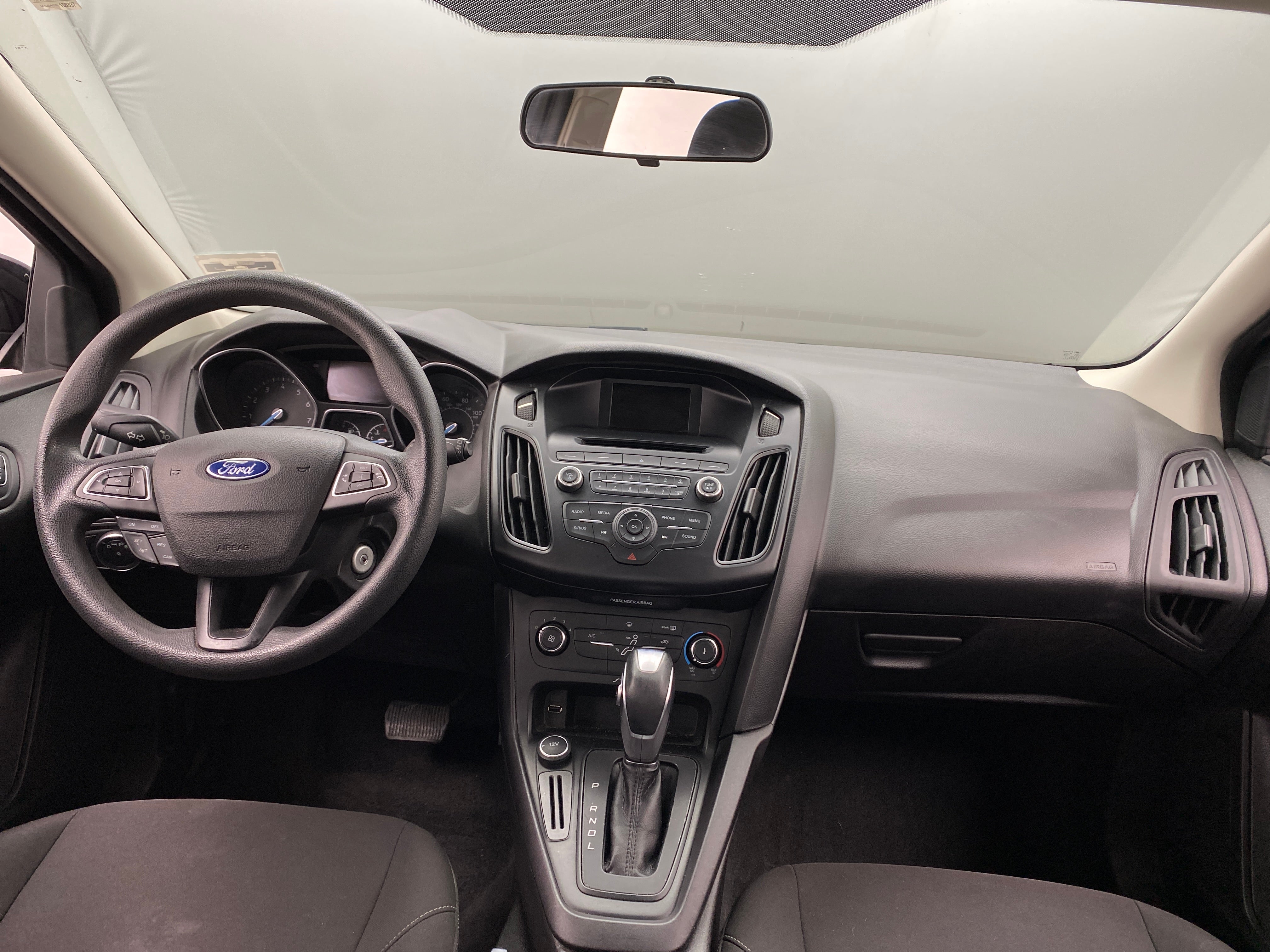 2015 Ford Focus SE 3