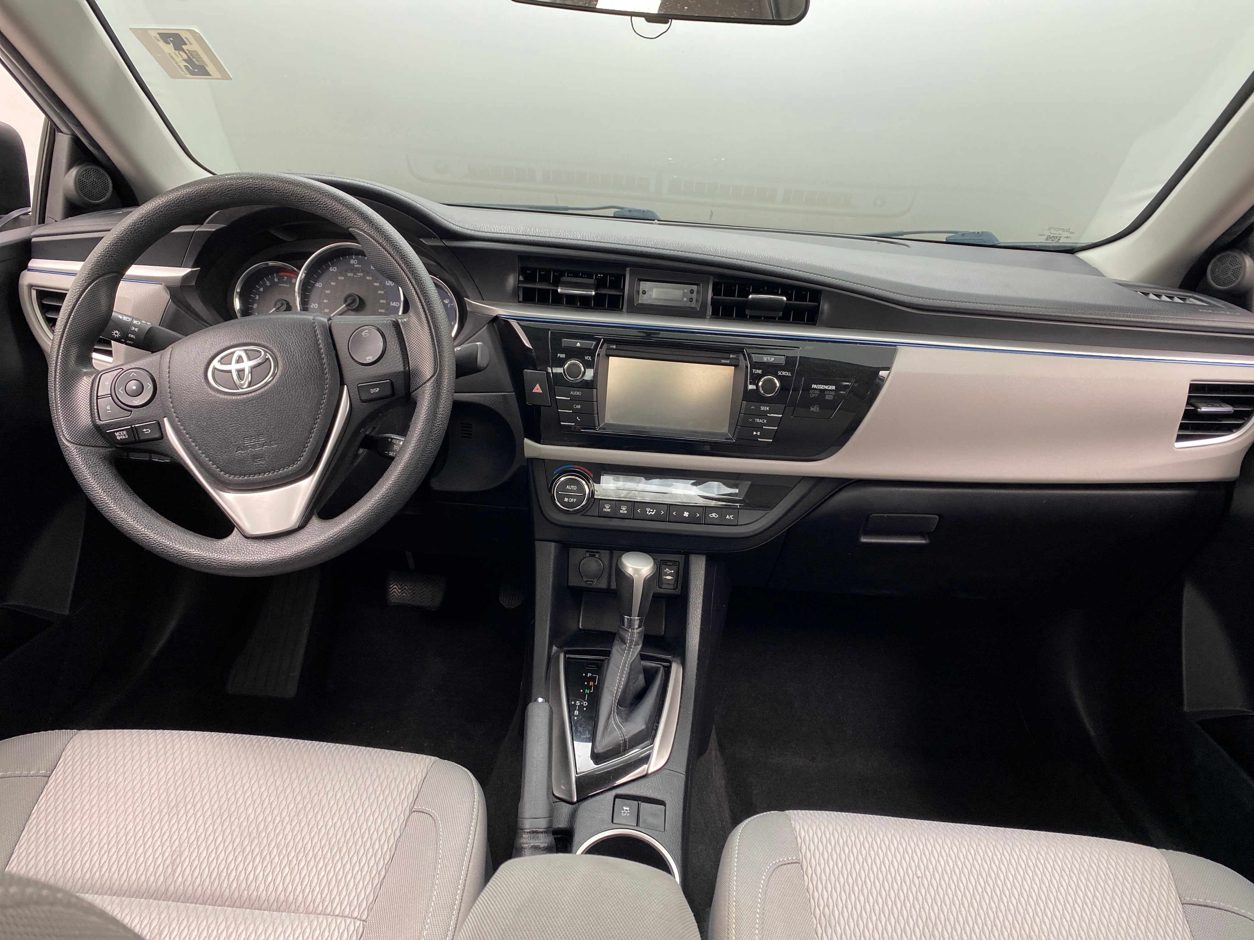 2014 Toyota Corolla LE 3