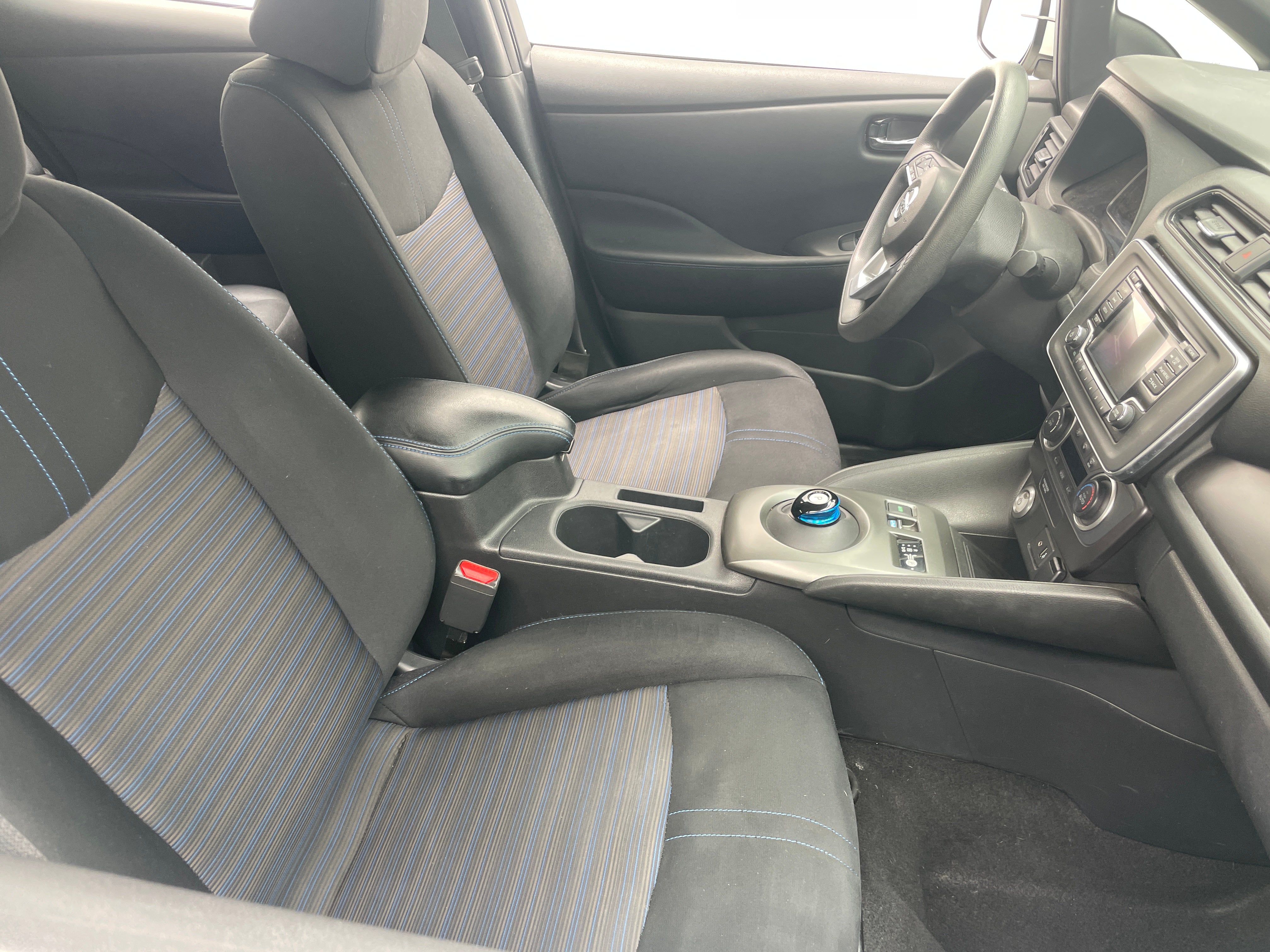 2018 Nissan Leaf S 2