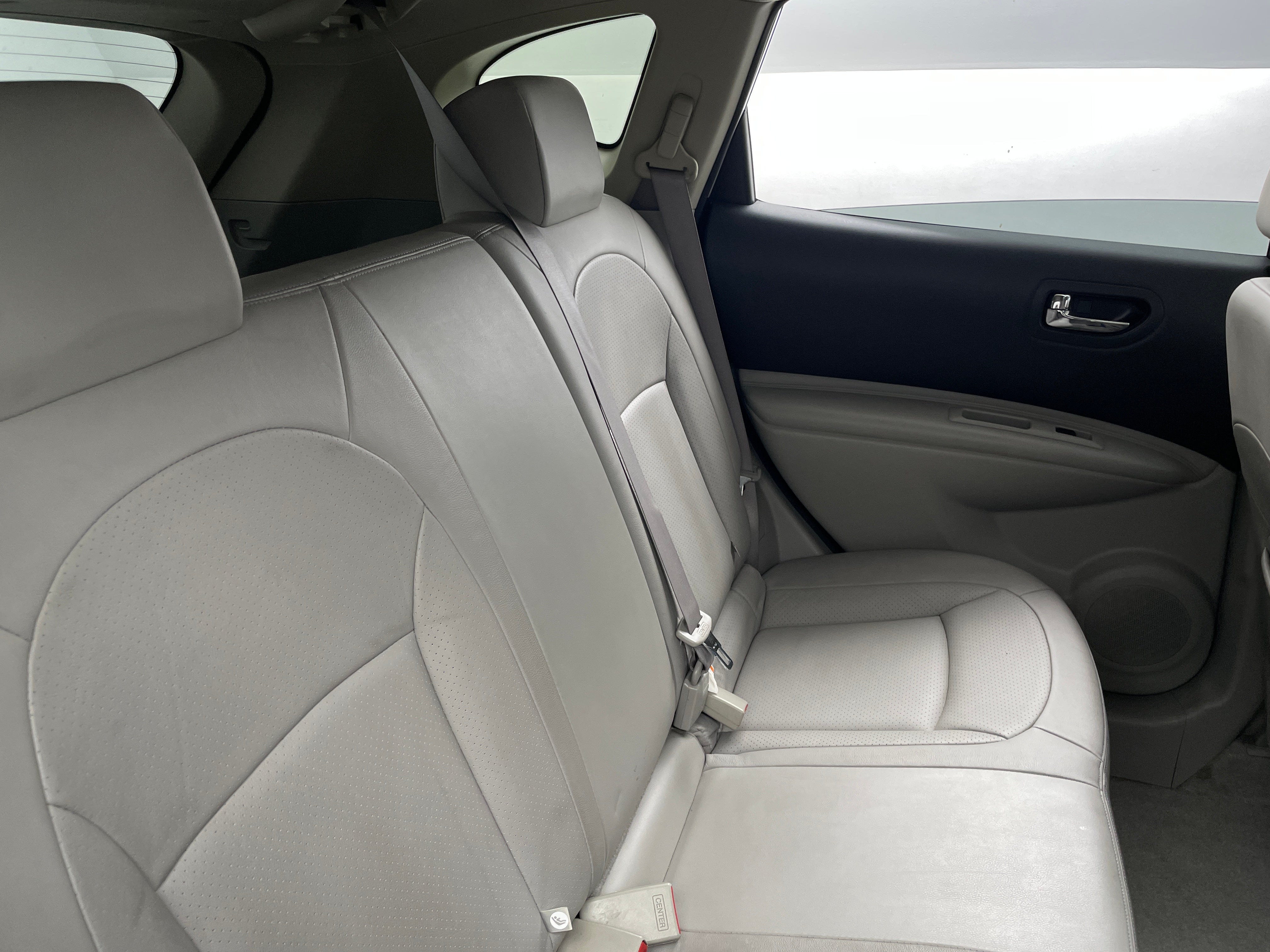 2012 Nissan Rogue SL 6