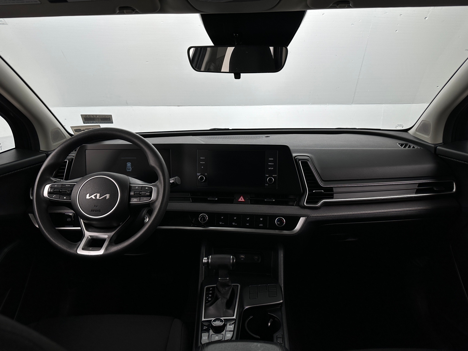 Thumbnail: 2023 Kia Sportage - 3