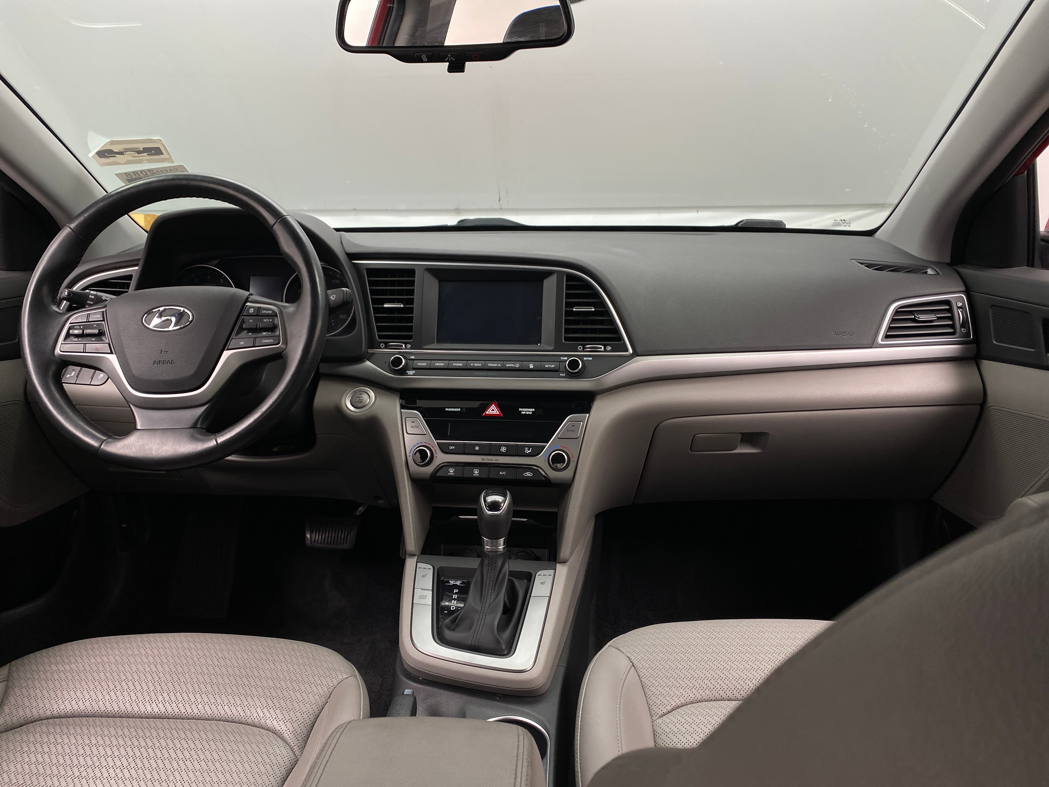 2017 Hyundai Elantra Limited Edition 3