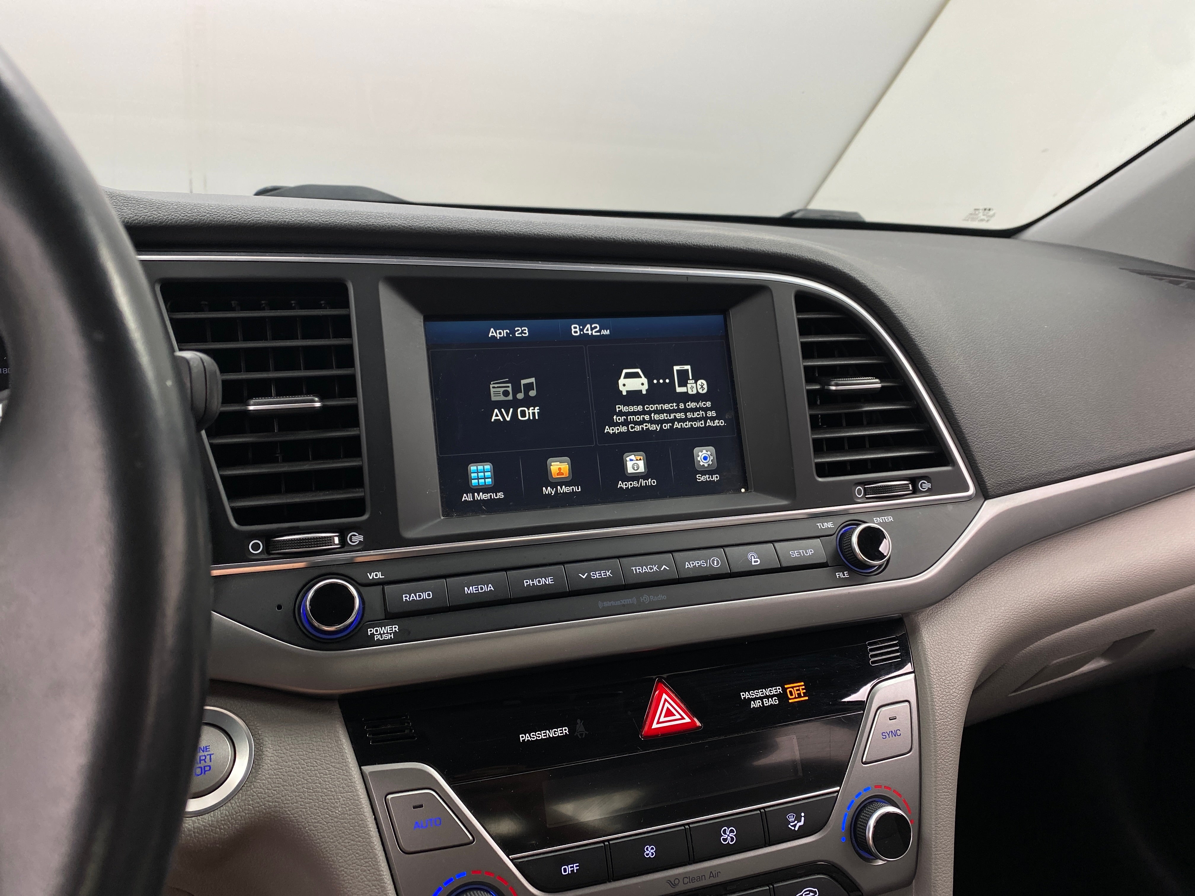 2017 Hyundai Elantra Limited Edition 4