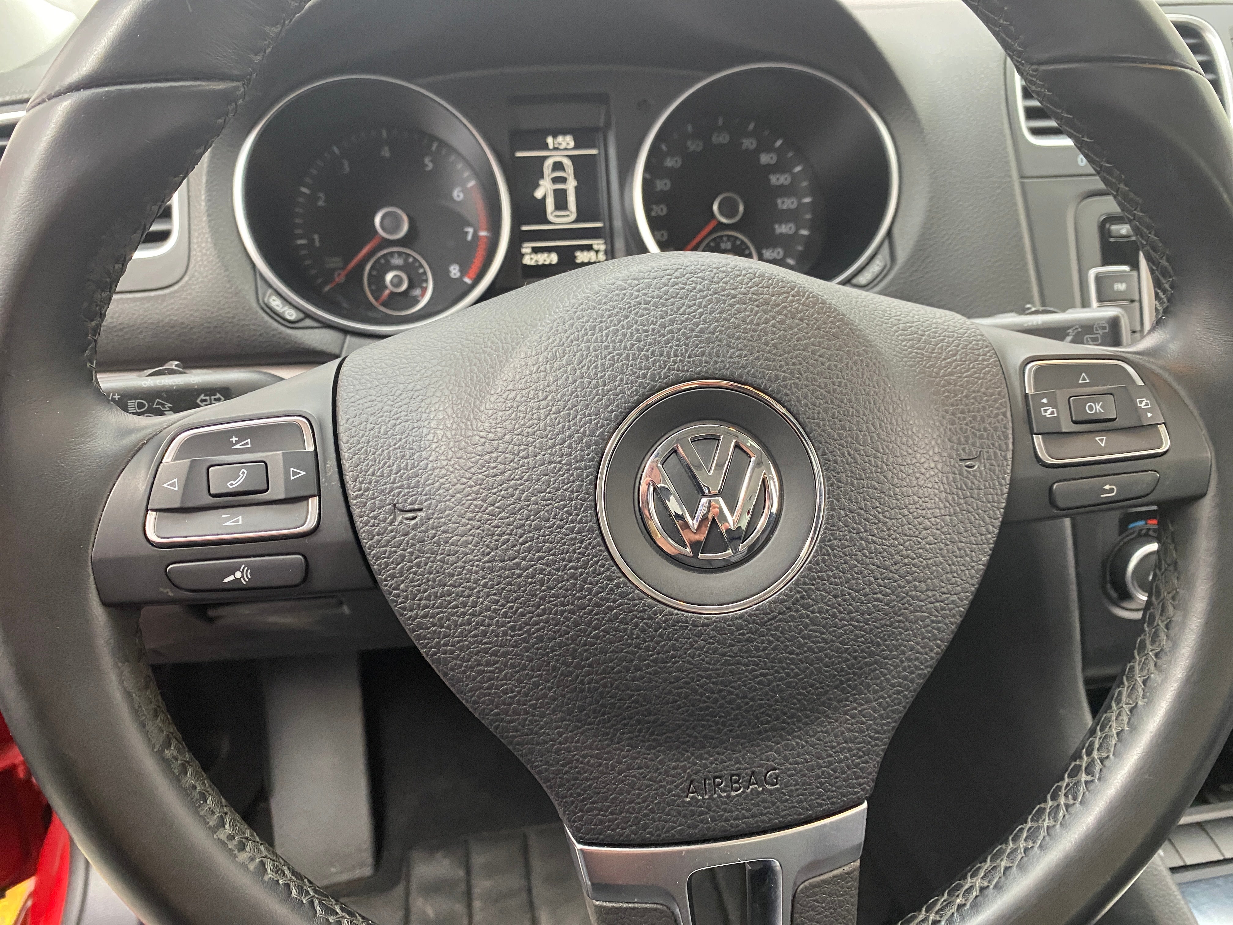 2013 Volkswagen Golf  5