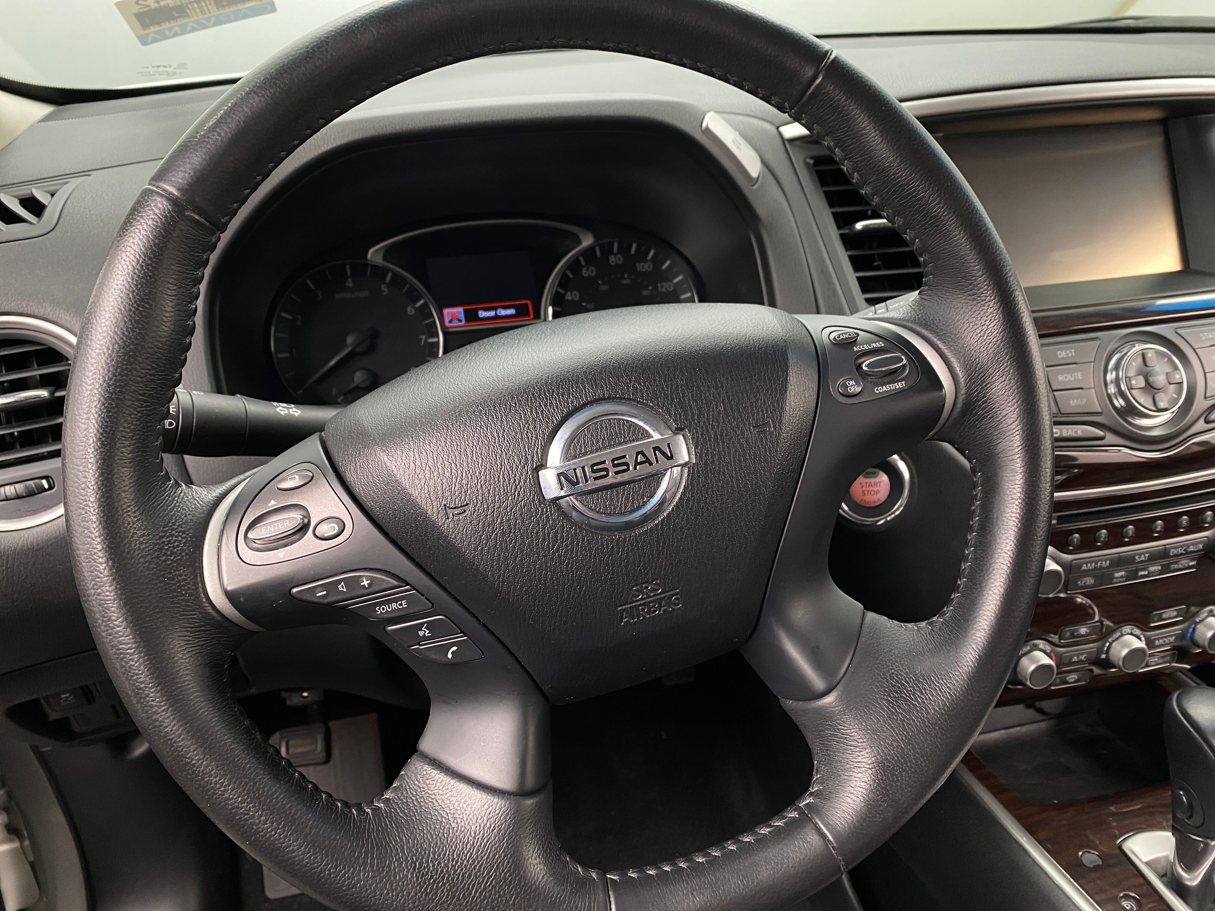 2014 Nissan Pathfinder SL 5