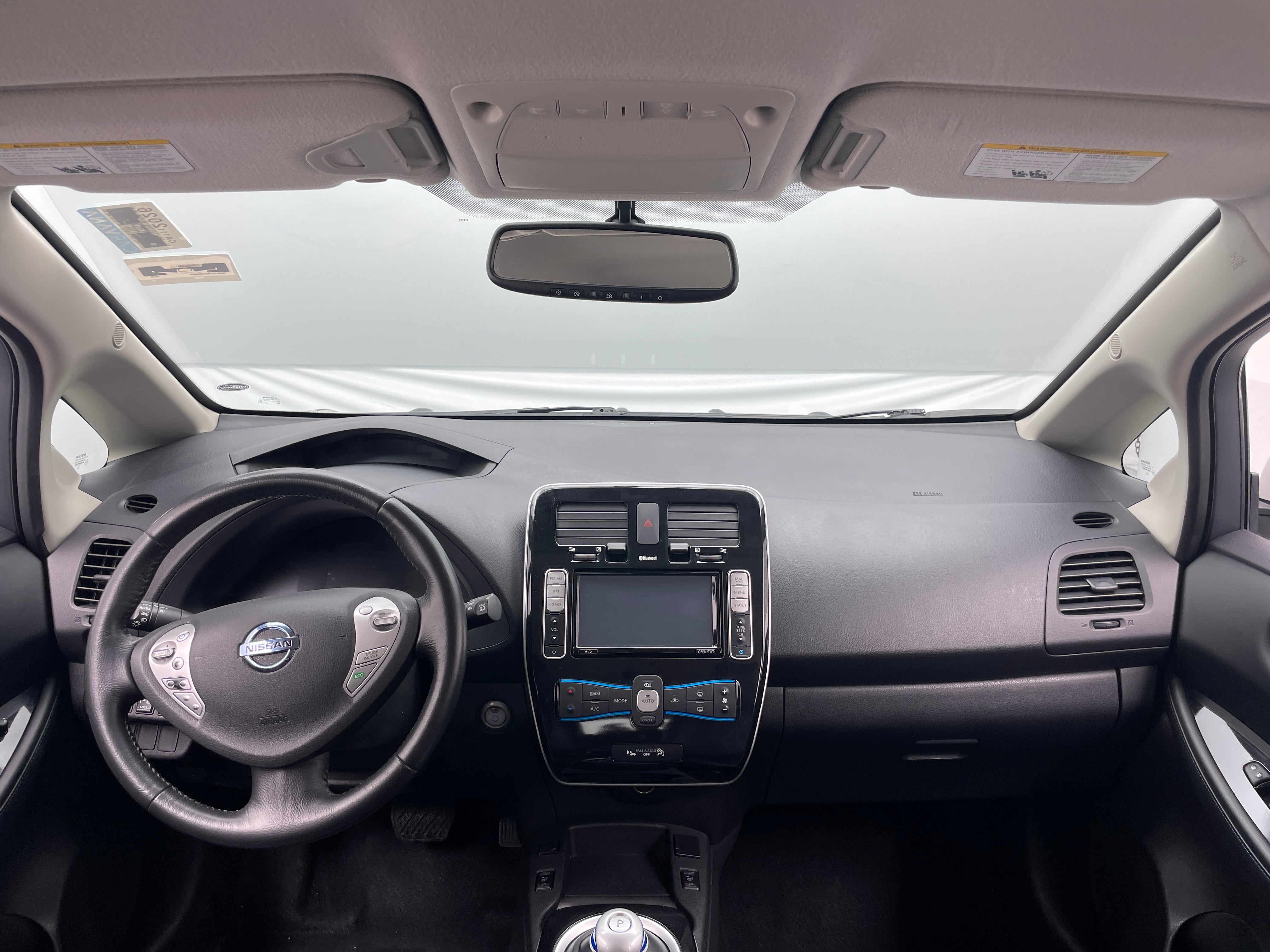 2015 Nissan Leaf SL 3