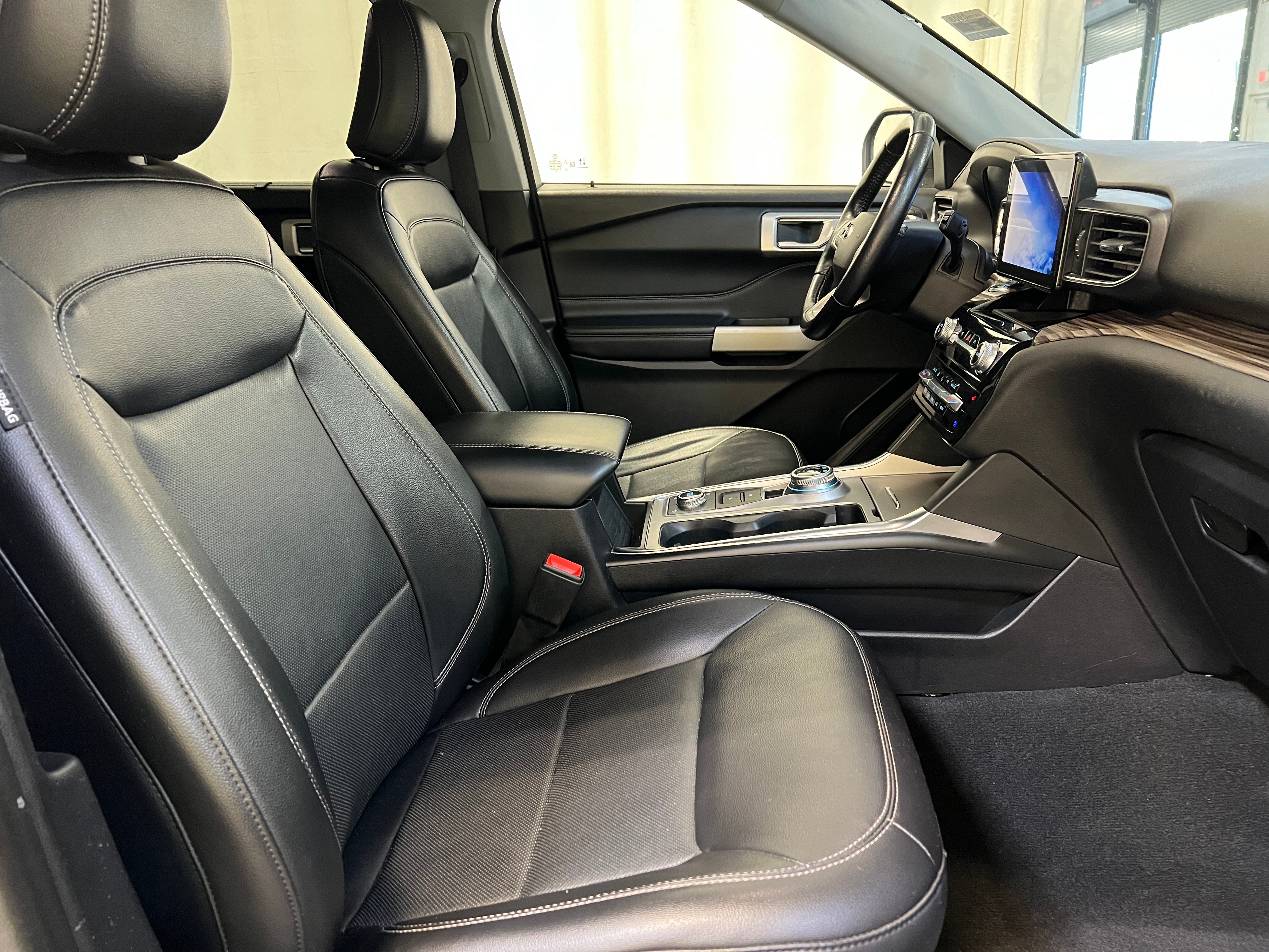 Thumbnail: 2021 Ford Explorer - 2