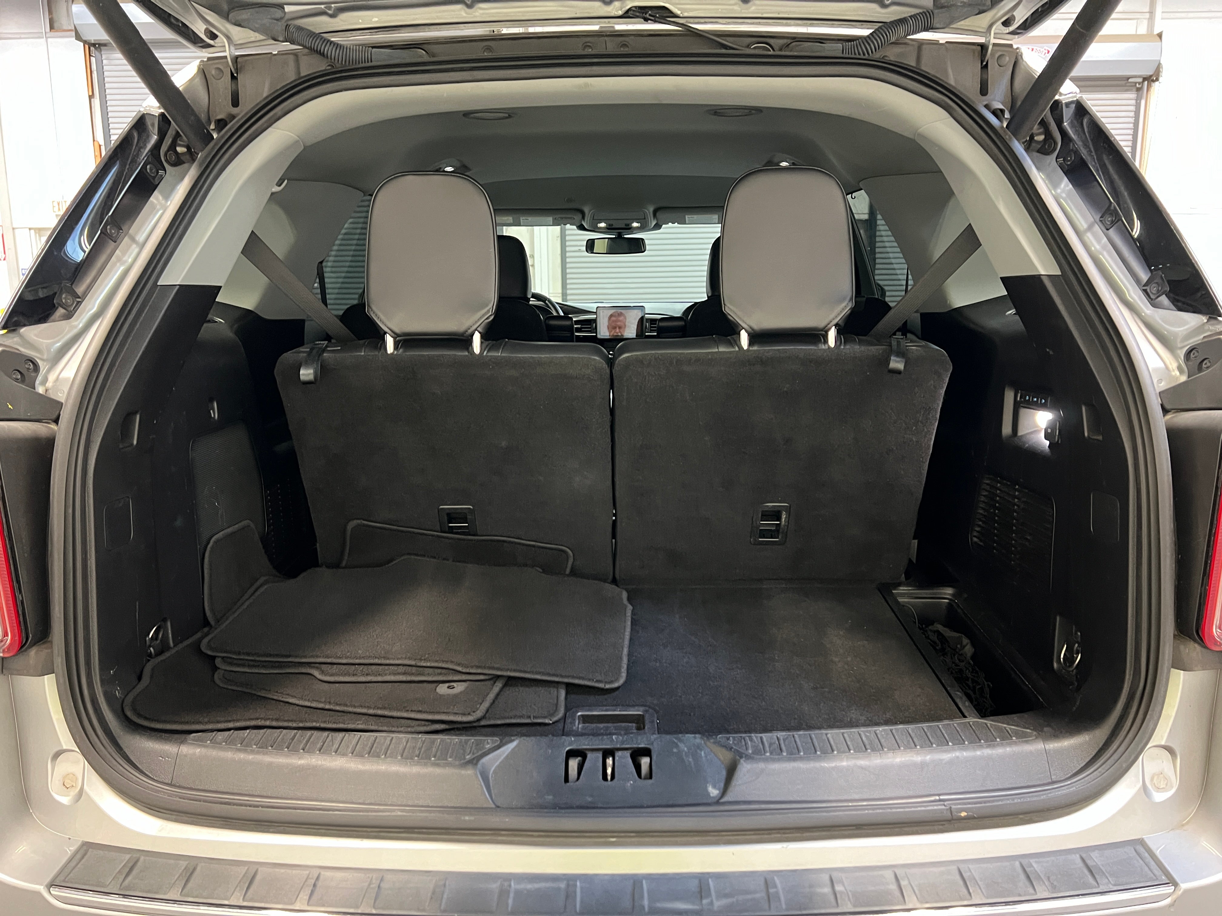 Thumbnail: 2021 Ford Explorer - 7