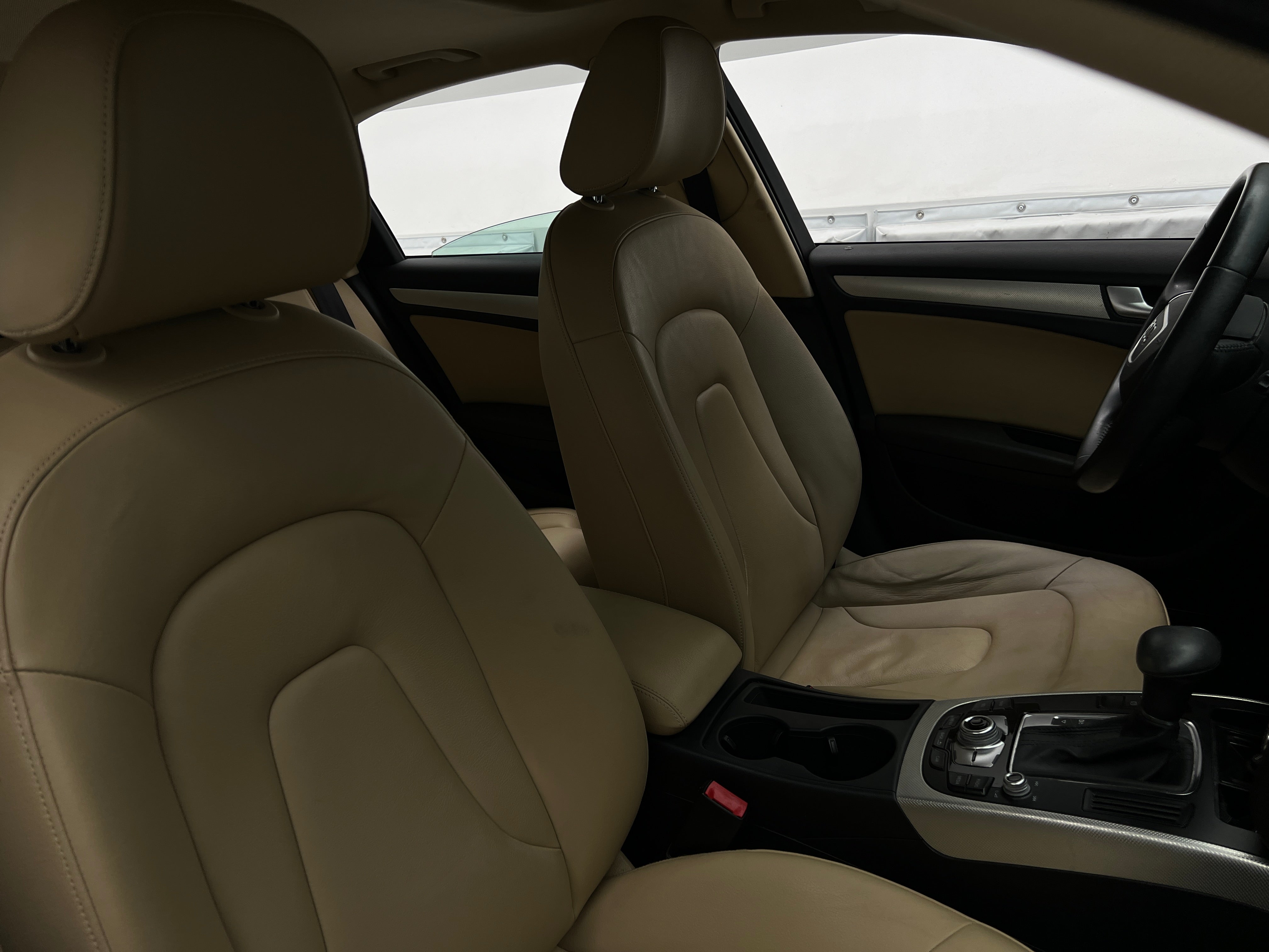 Thumbnail: 2015 Audi A4 - 2